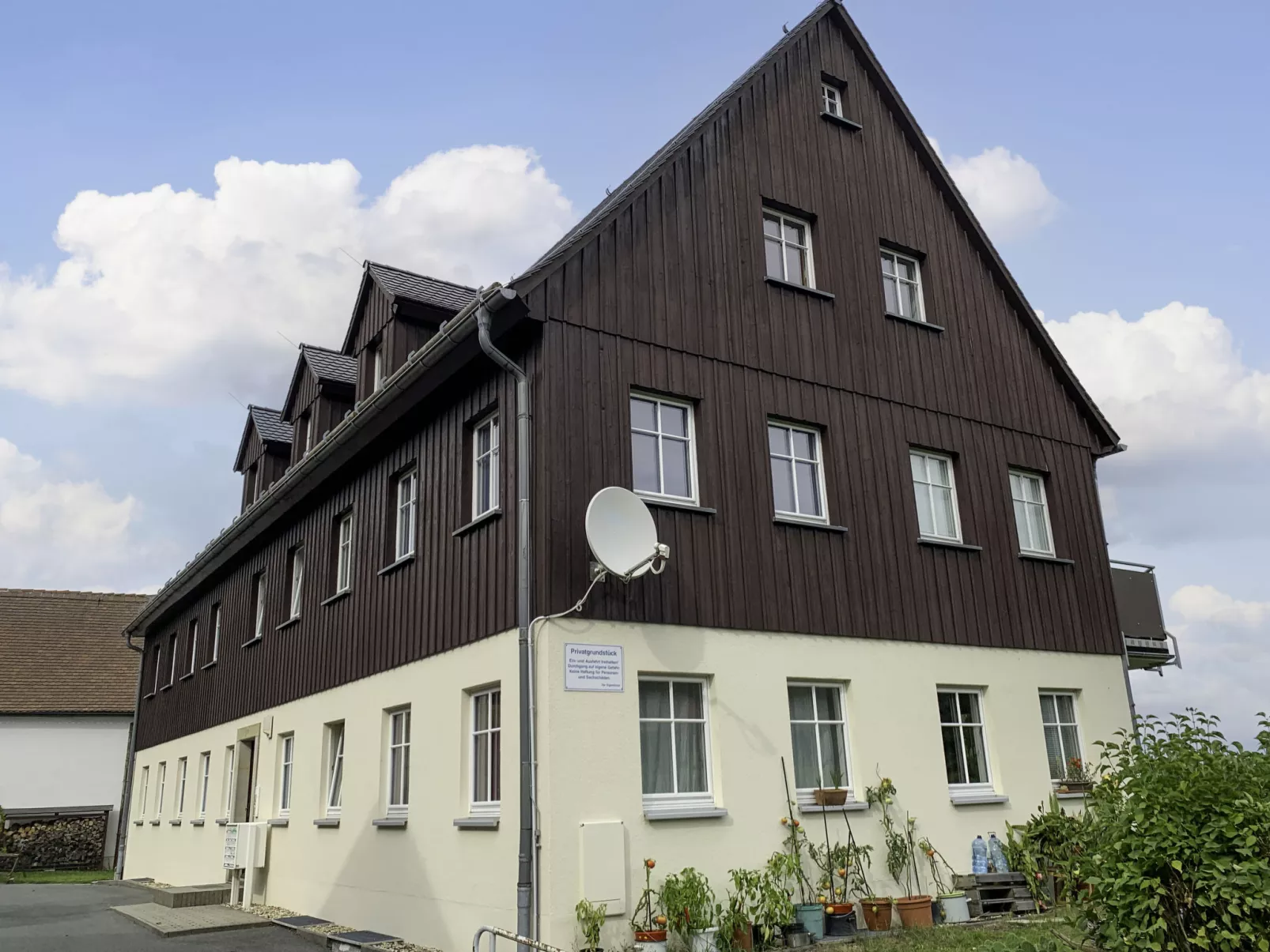 Räuberhauptmann Karasek-Outside