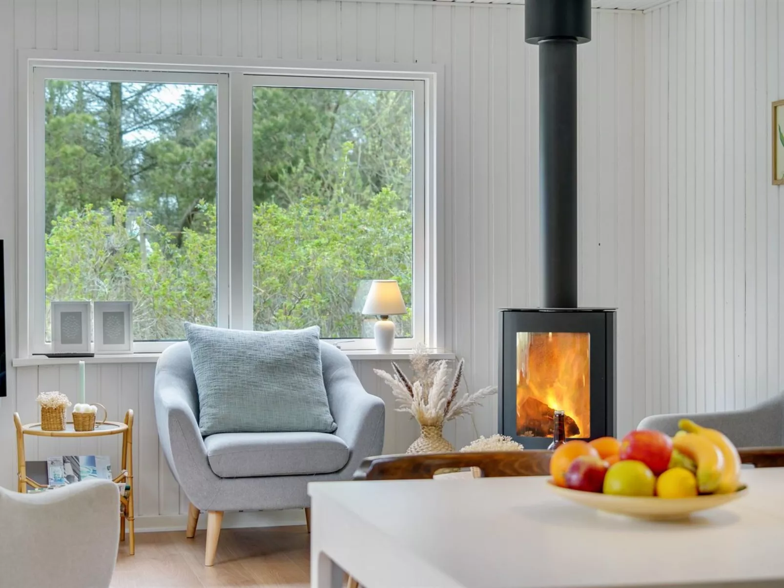 "Ylva" - 650m from the sea-Inside