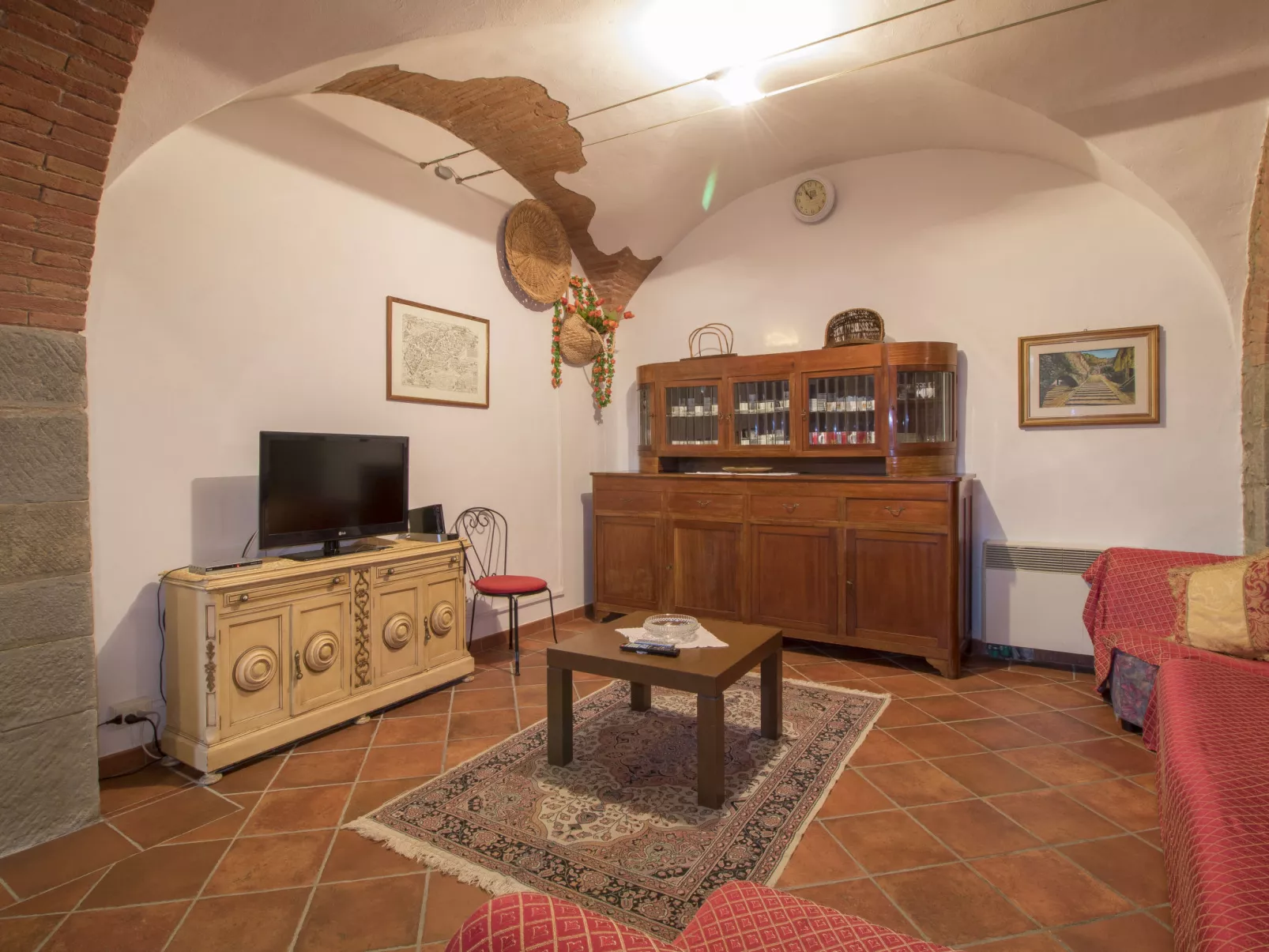 Le Rondini-Inside