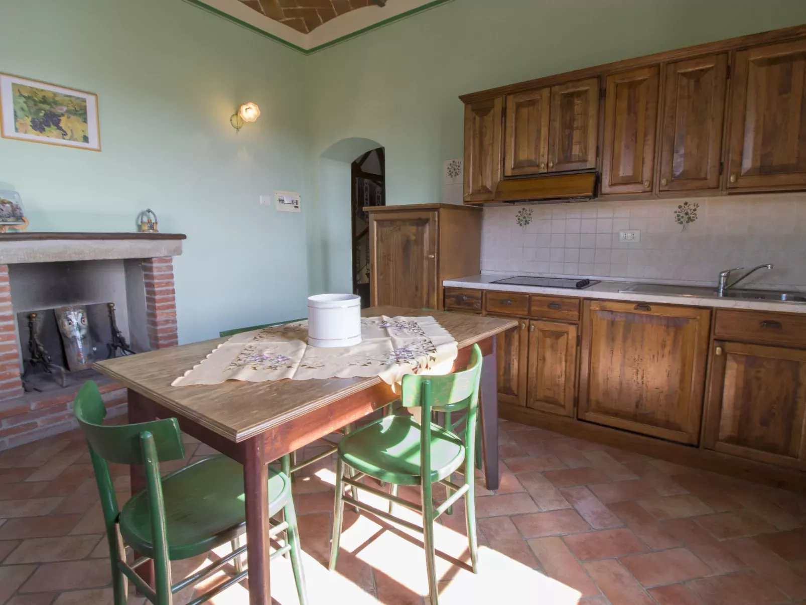 Le Rondini-Inside