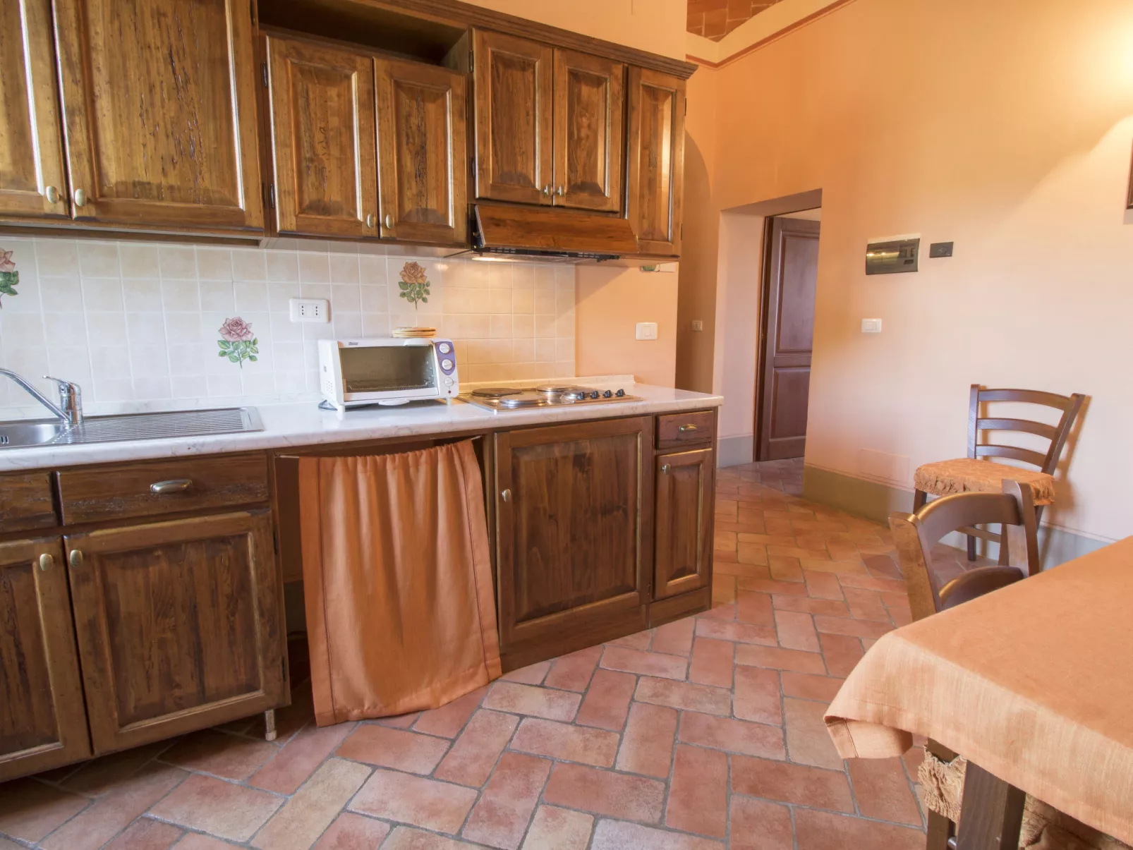 Le Rondini-Inside