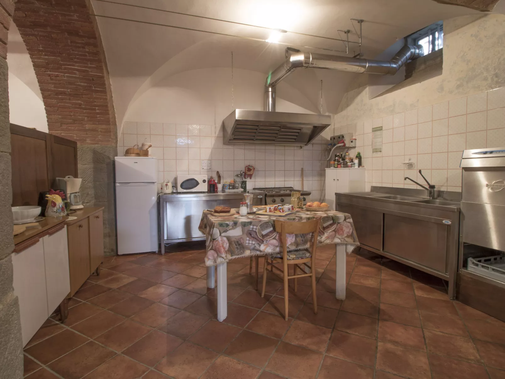 Le Rondini-Inside