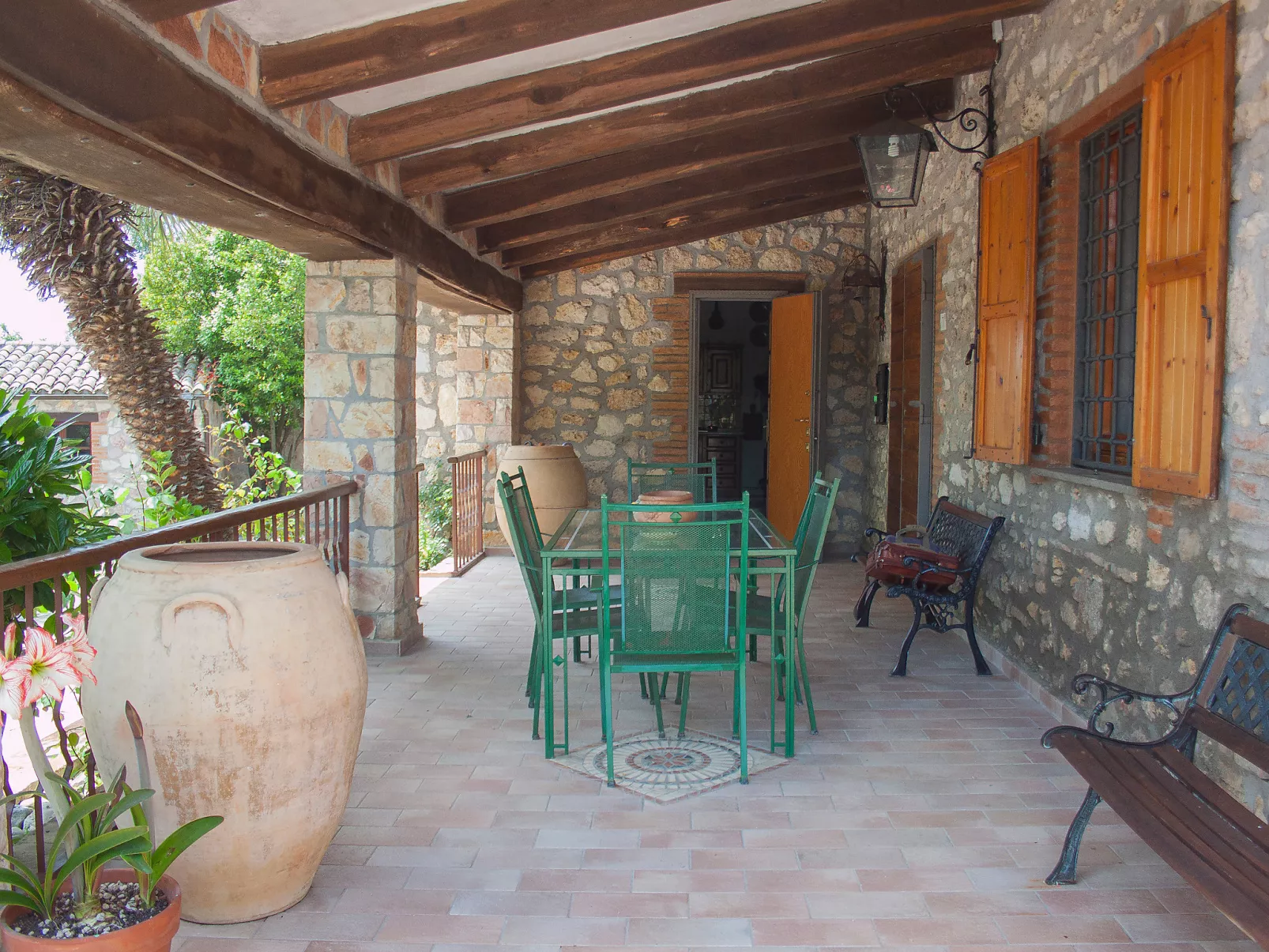 Olivo secolare-Outside