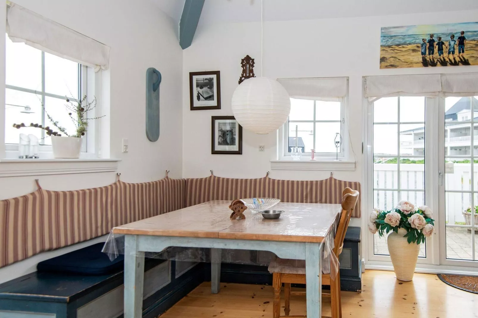 4 person holiday home in Ringkøbing-By Traum-Indoor