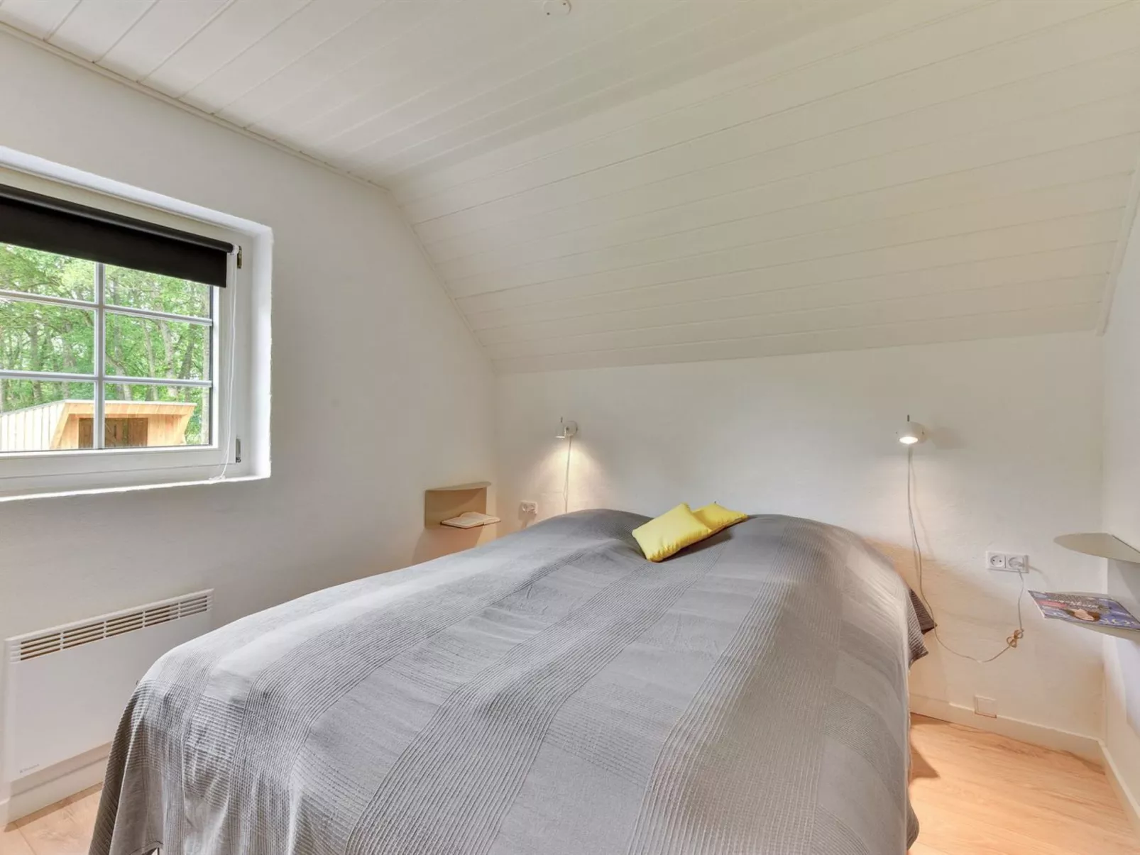 "Erla" - 2.3km from the sea-Inside
