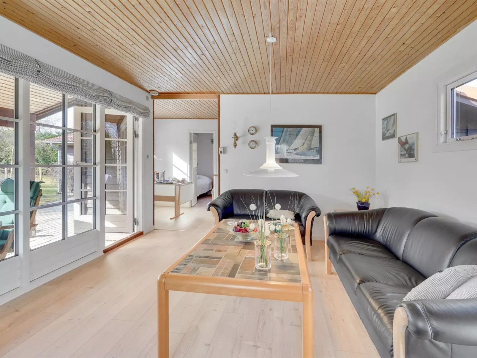 "Undis" - 660m from the sea-Inside