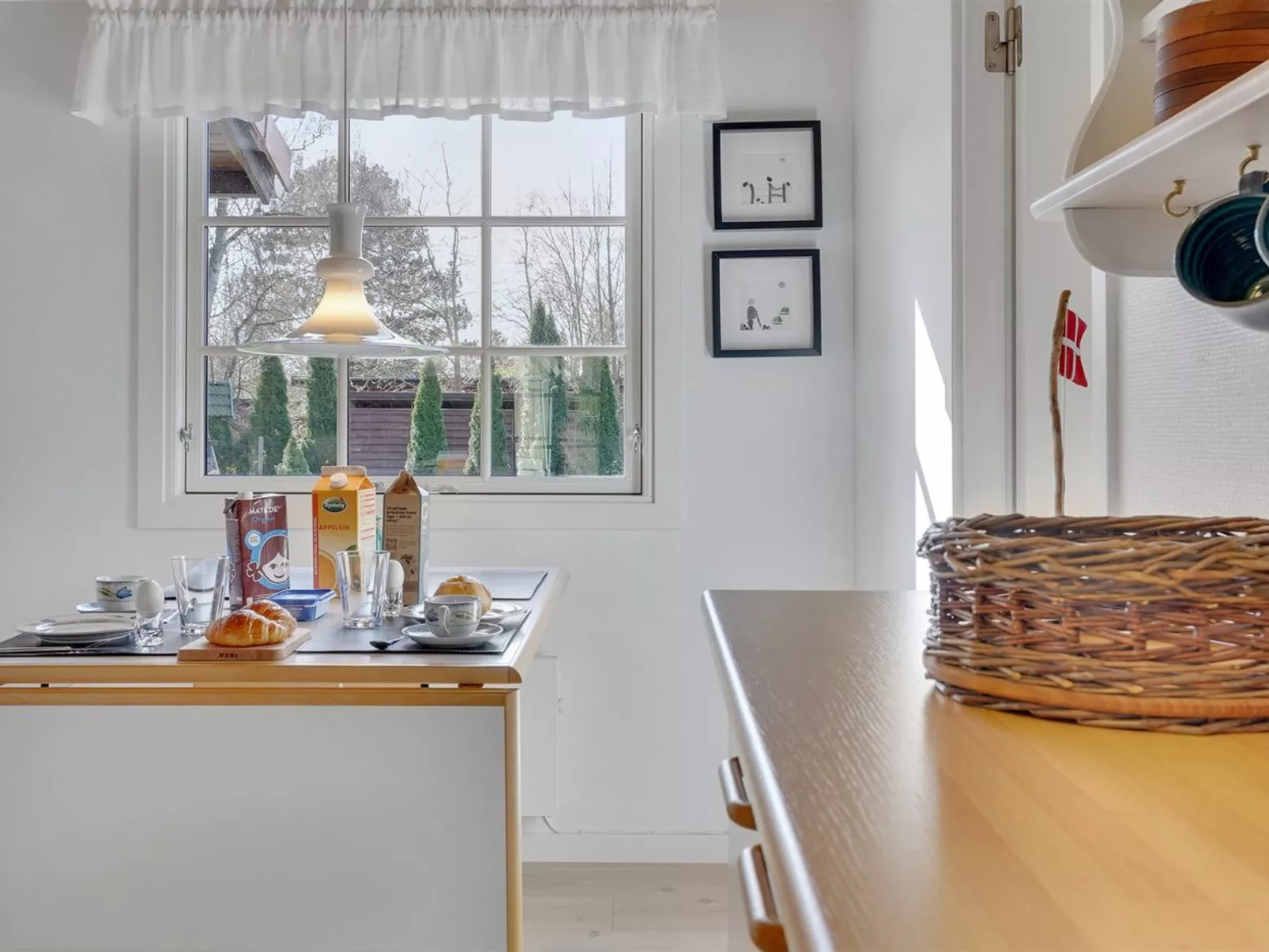 "Undis" - 660m from the sea-Inside