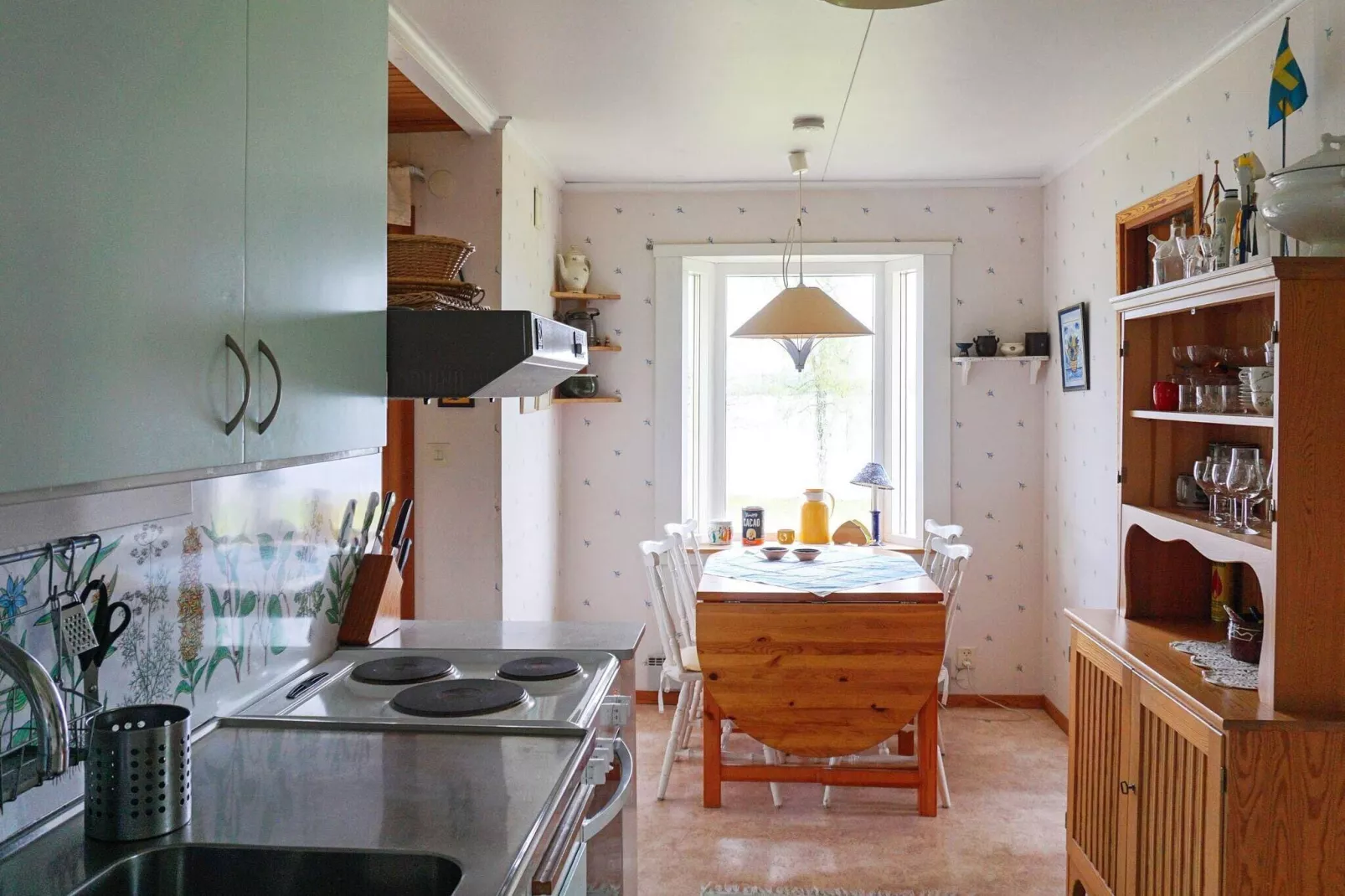 6 person holiday home in HOLSLJUNGA-By Traum-Indoor
