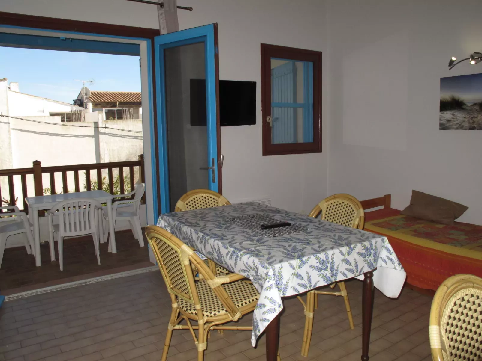 Soleil Camarguais-Dedans