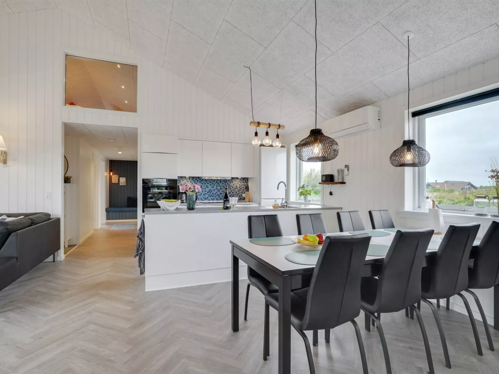 "Markku" - 400m from the sea-Inside