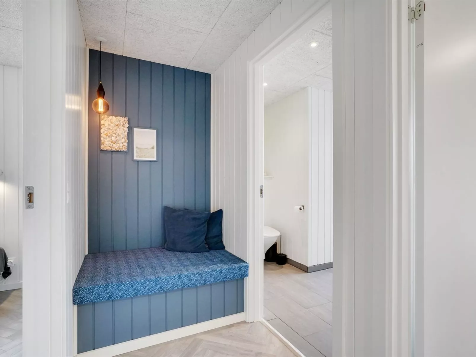 "Markku" - 400m from the sea-Inside