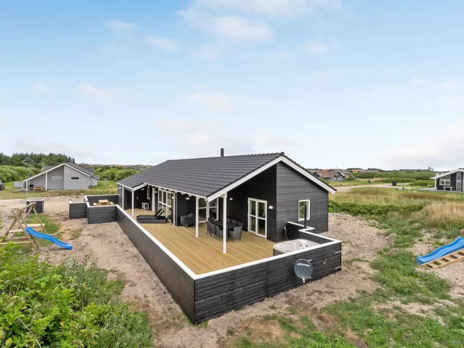 "Markku" - 400m from the sea-Outside
