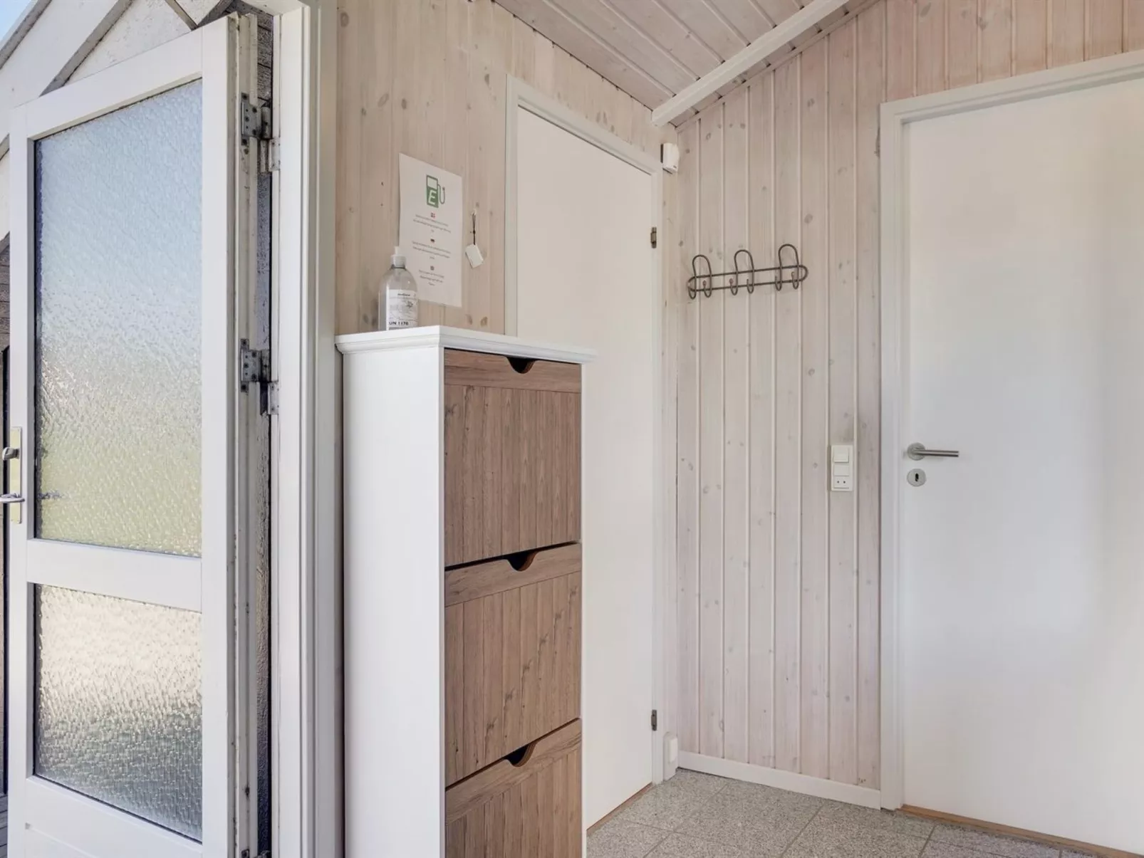 "Serine" - 800m from the sea-Drinnen