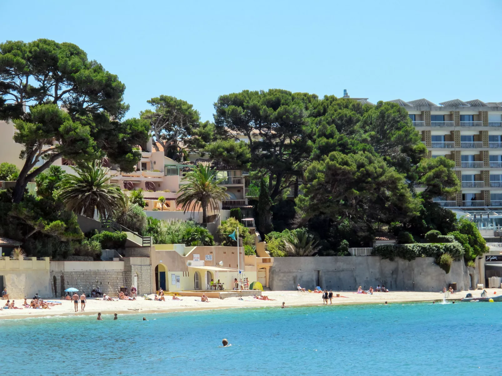 Super Ile Rousse-Area
