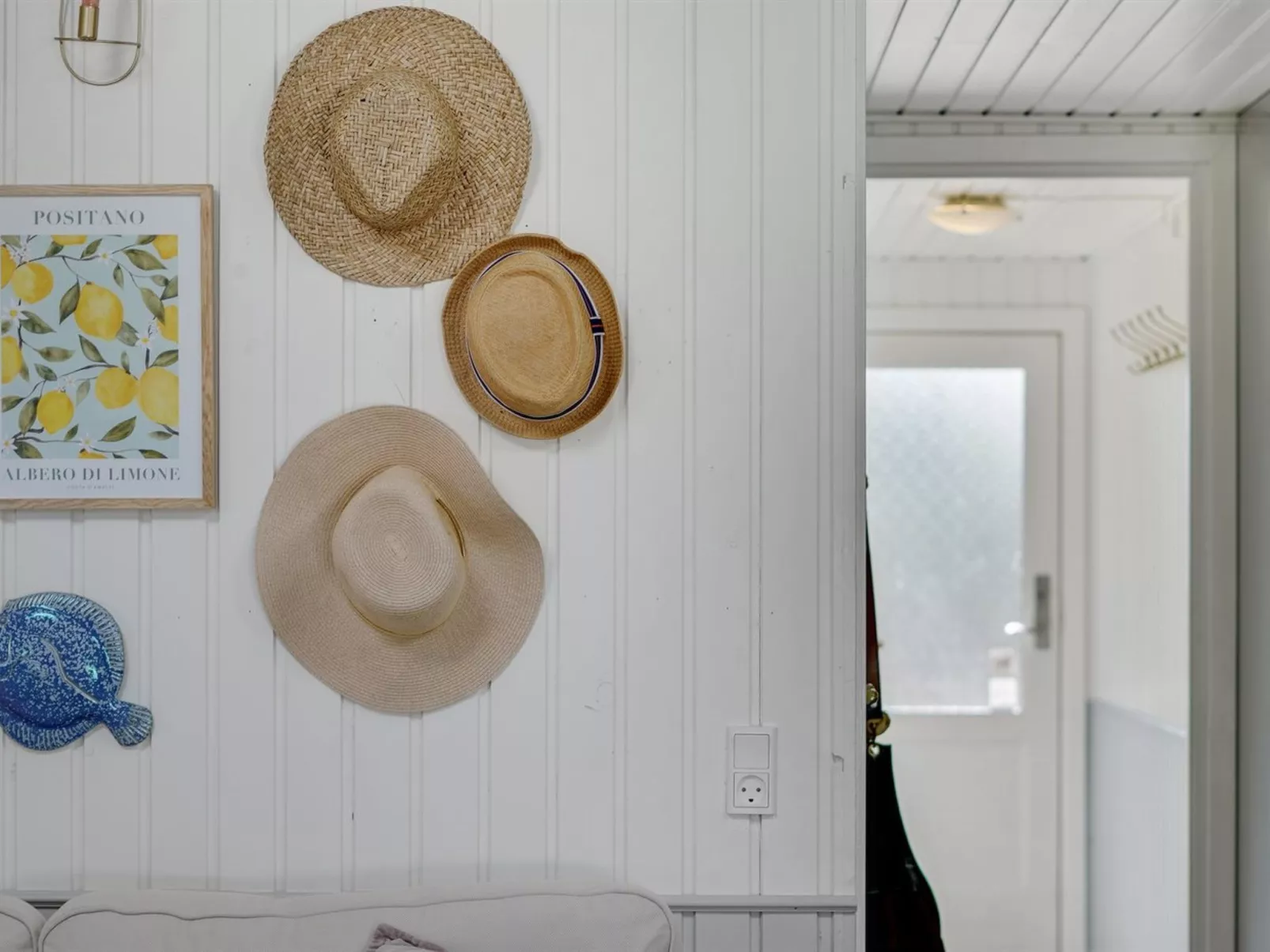 "Diddi" - 150m from the sea-Inside