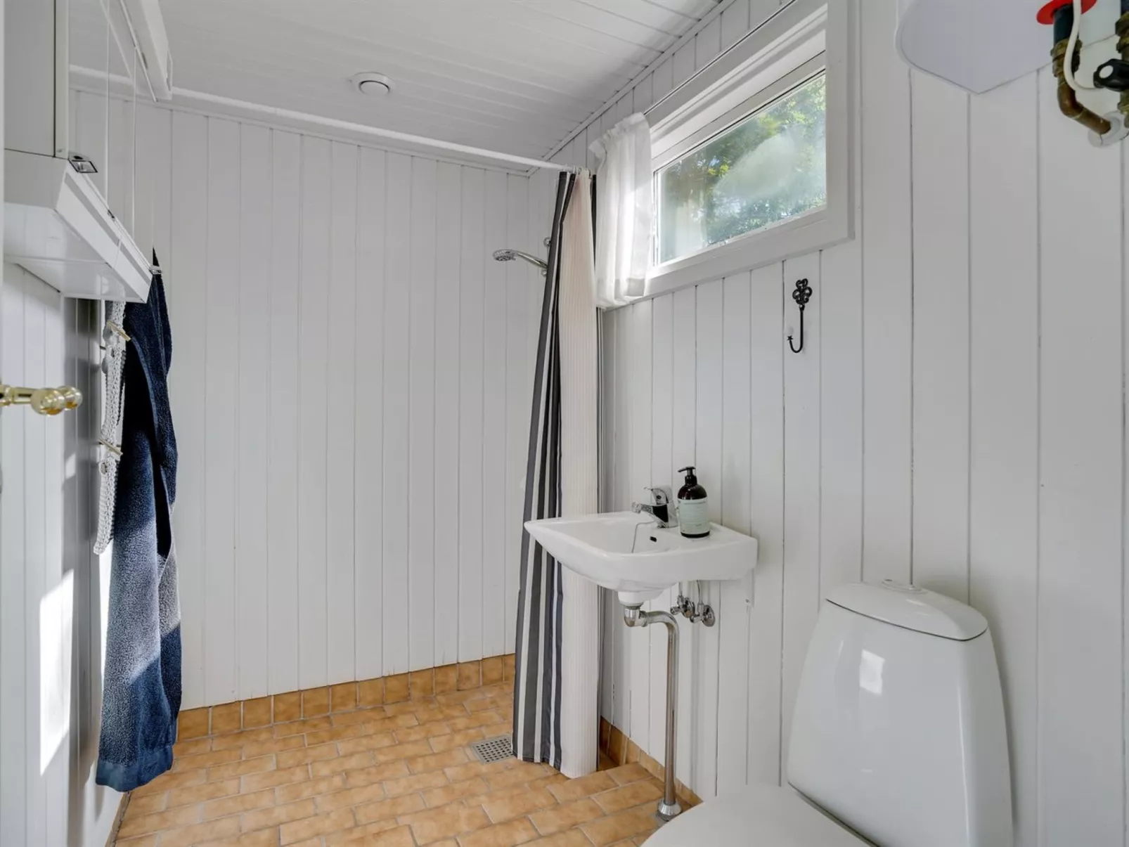 "Diddi" - 150m from the sea-Inside