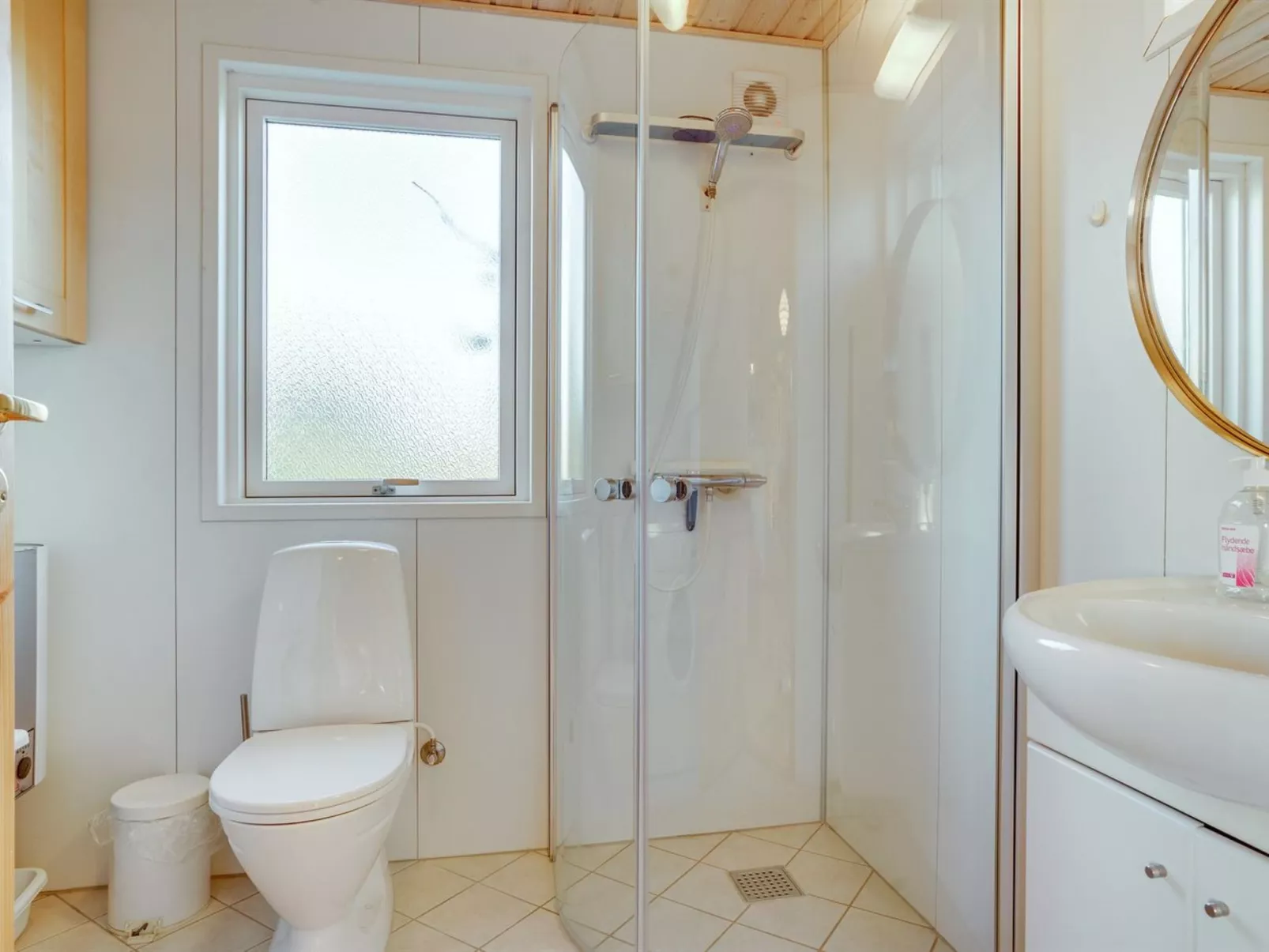 "Ariana" - 150m from the sea-Inside