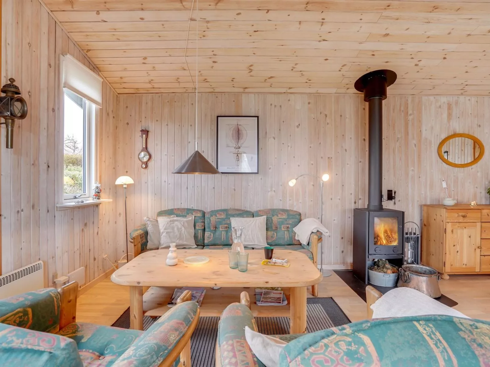 "Pentti" - 125m from the sea-Inside