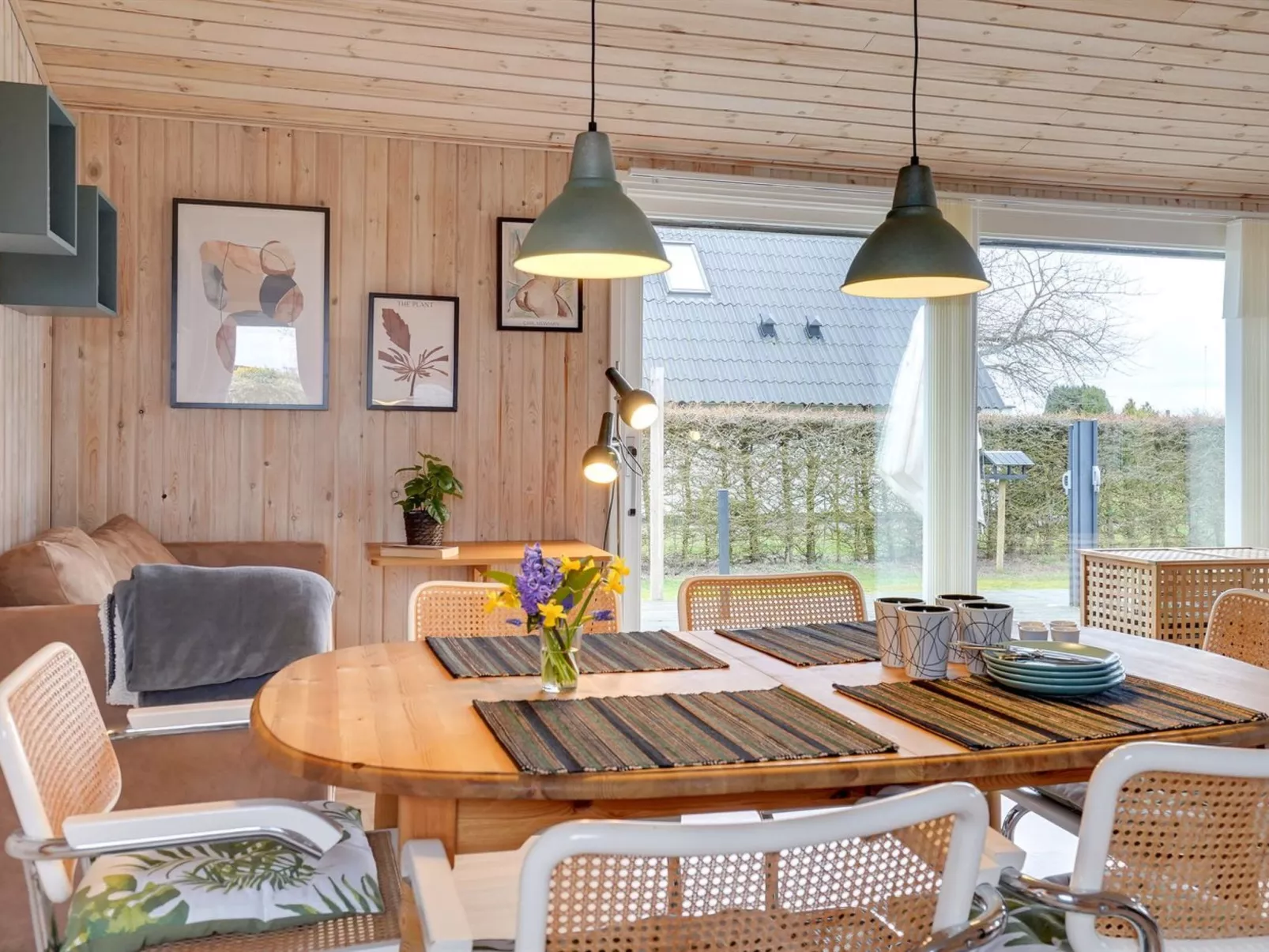"Pentti" - 125m from the sea-Inside