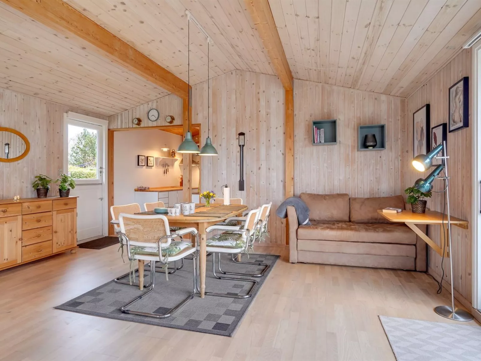 "Pentti" - 125m from the sea-Inside