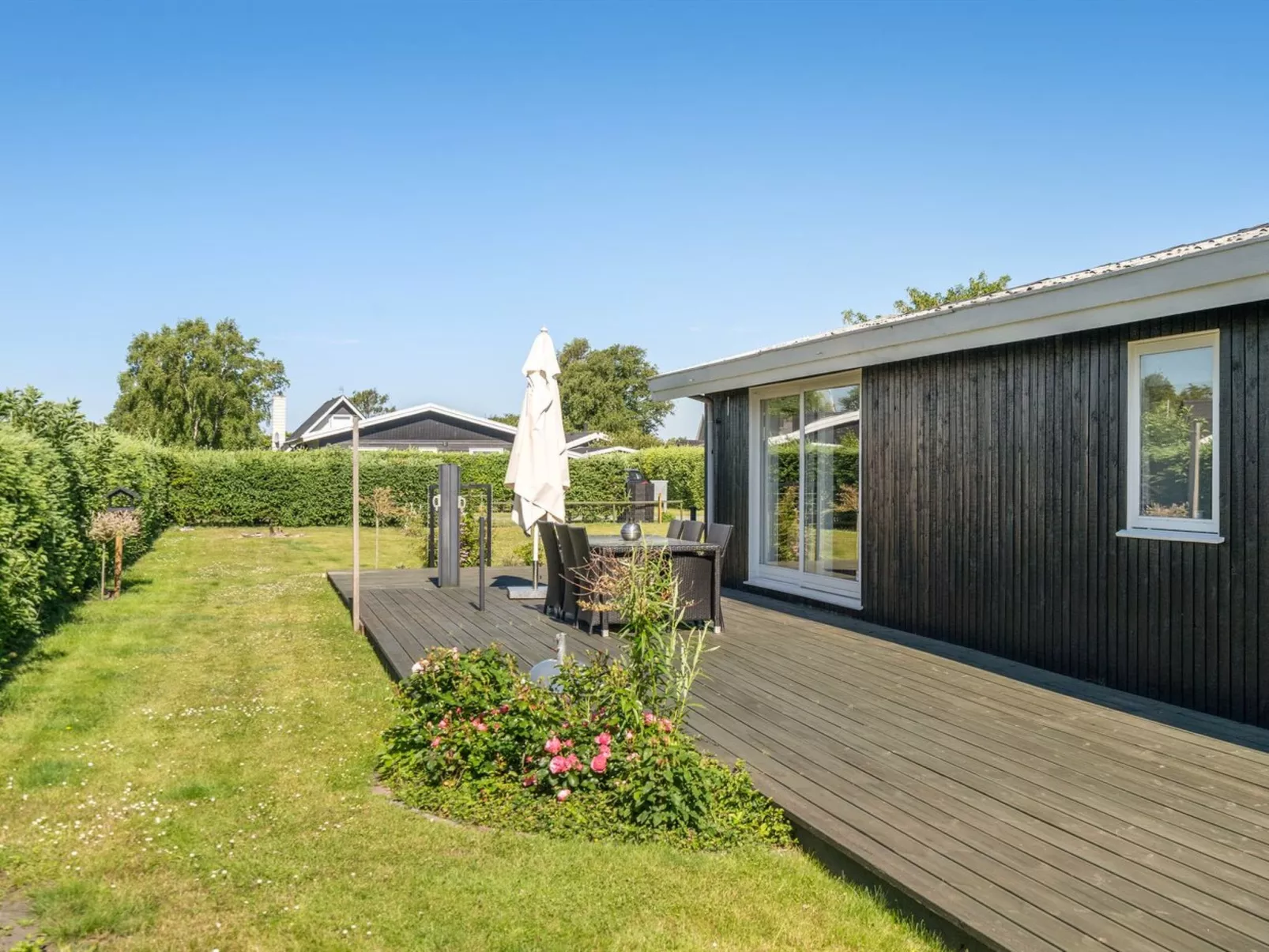 "Pentti" - 125m from the sea-Outside