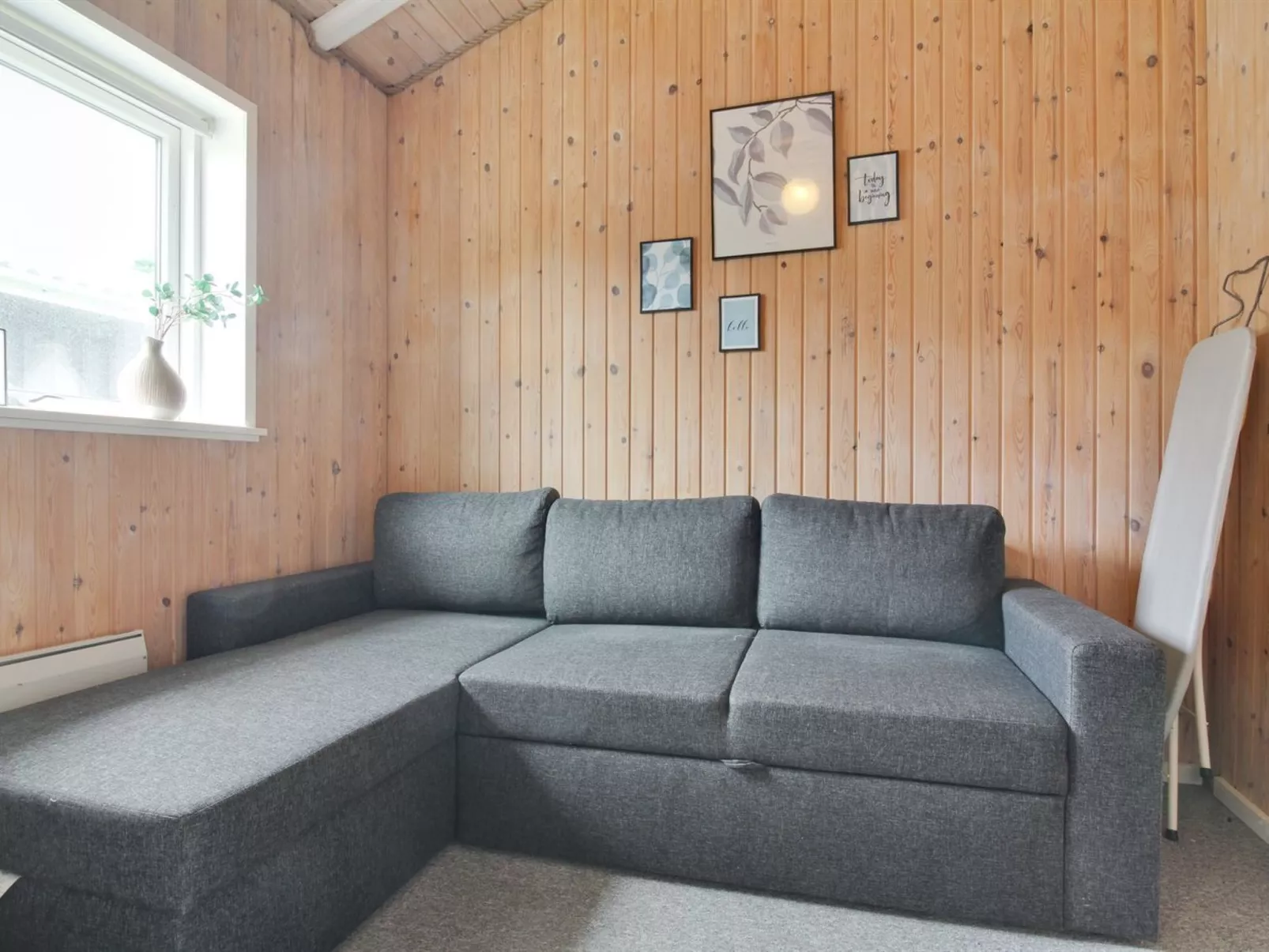 "Aja" - 900m from the sea-Inside