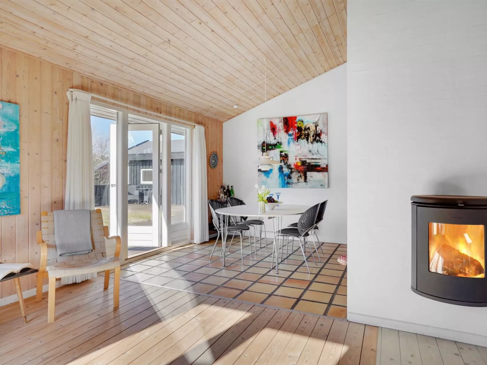 "Birette" - 1.5km from the sea-Inside
