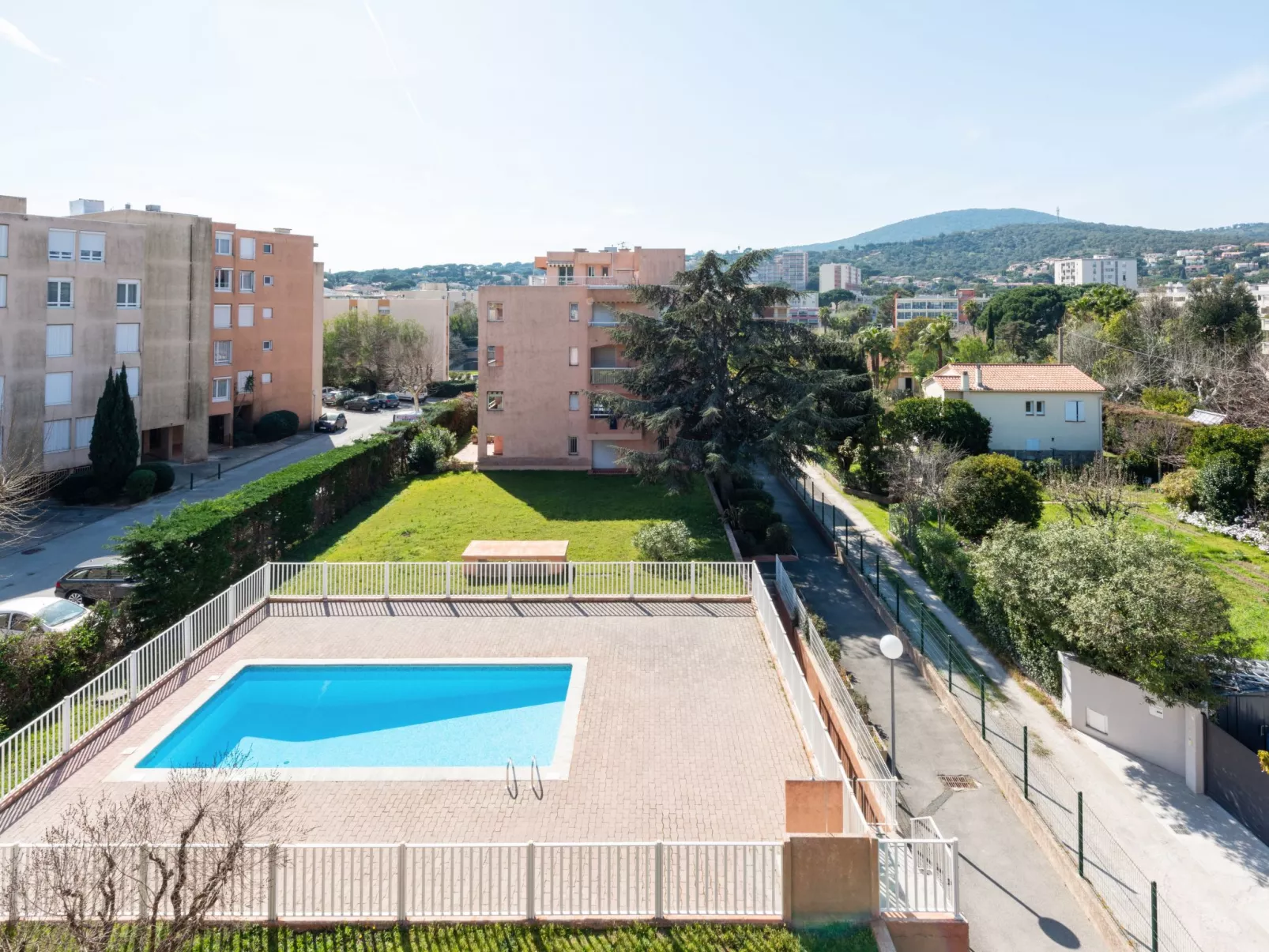 Sainte Maxime les Plages-Outside