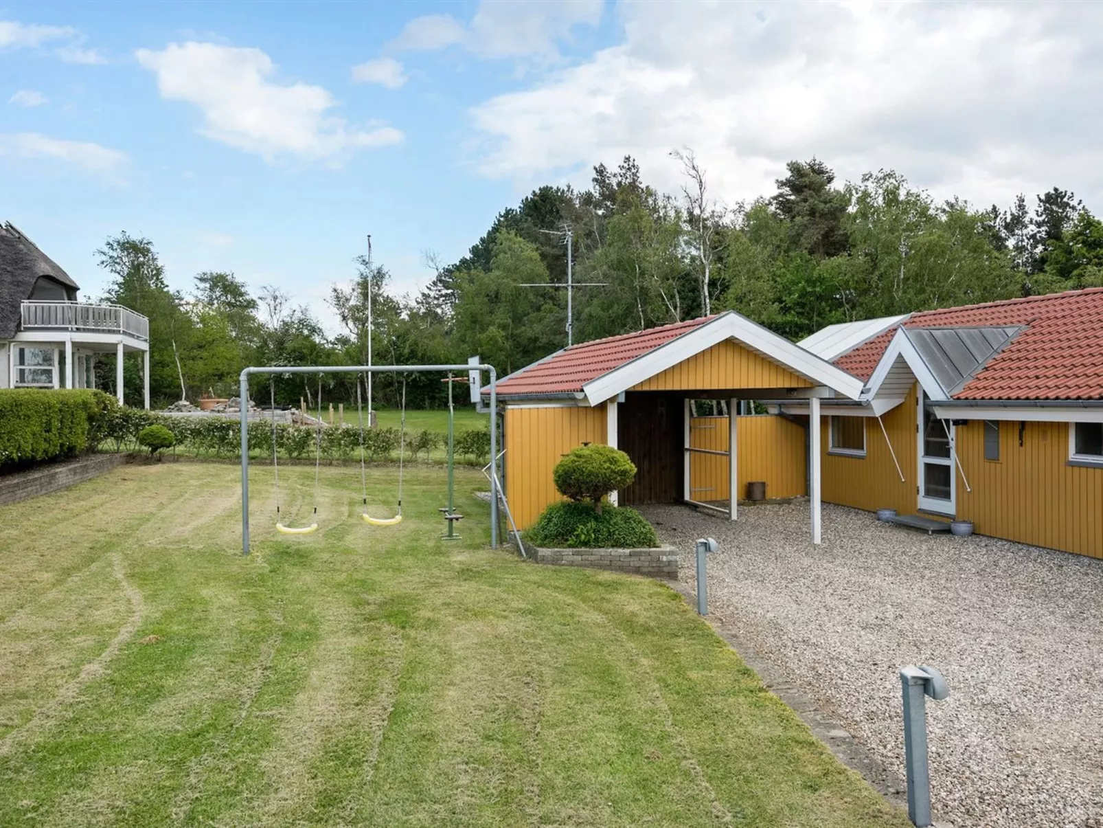 "Hjalmar" - 400m from the sea-Outside