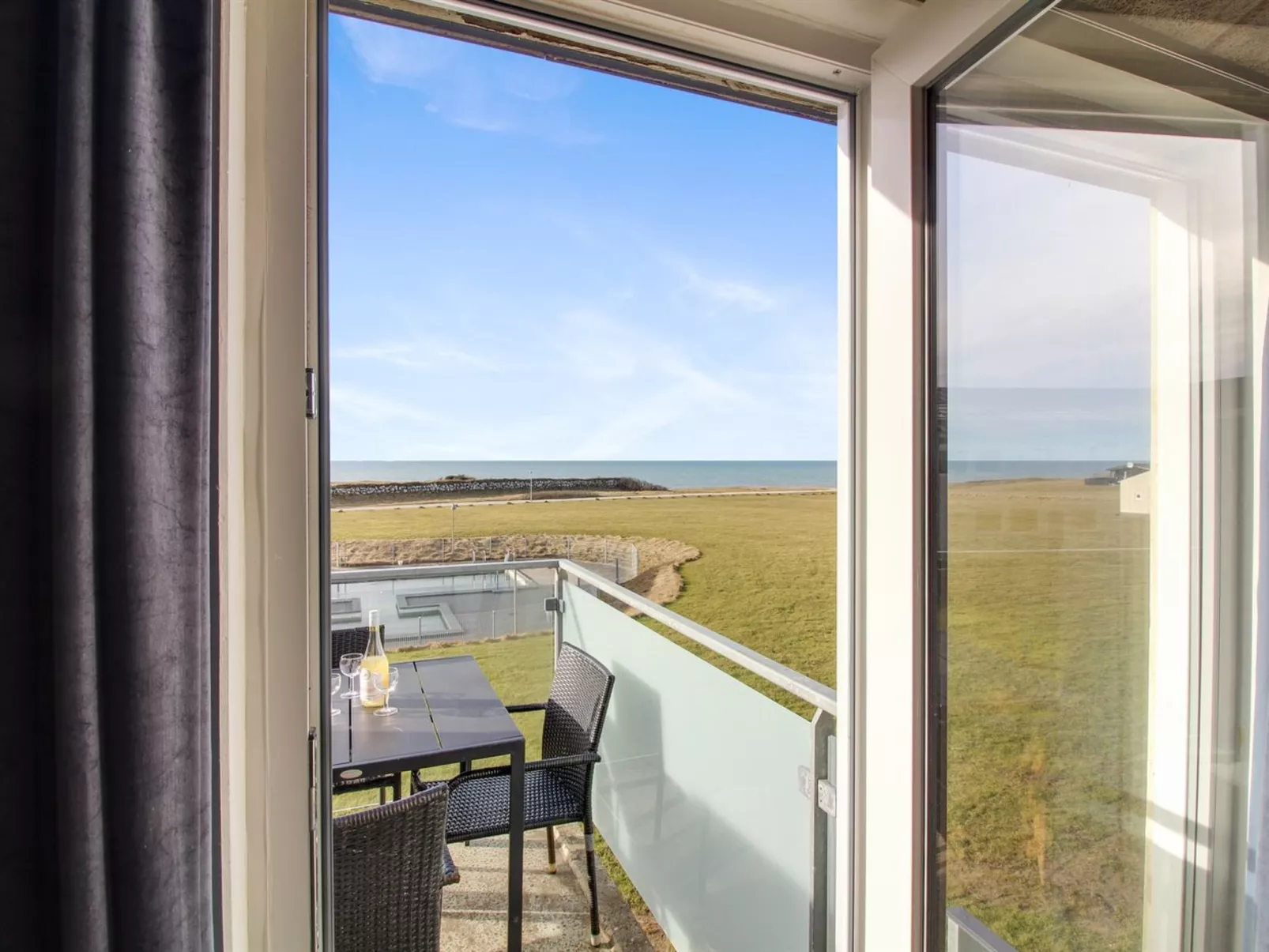 "Eydis" - 150m from the sea-Outside