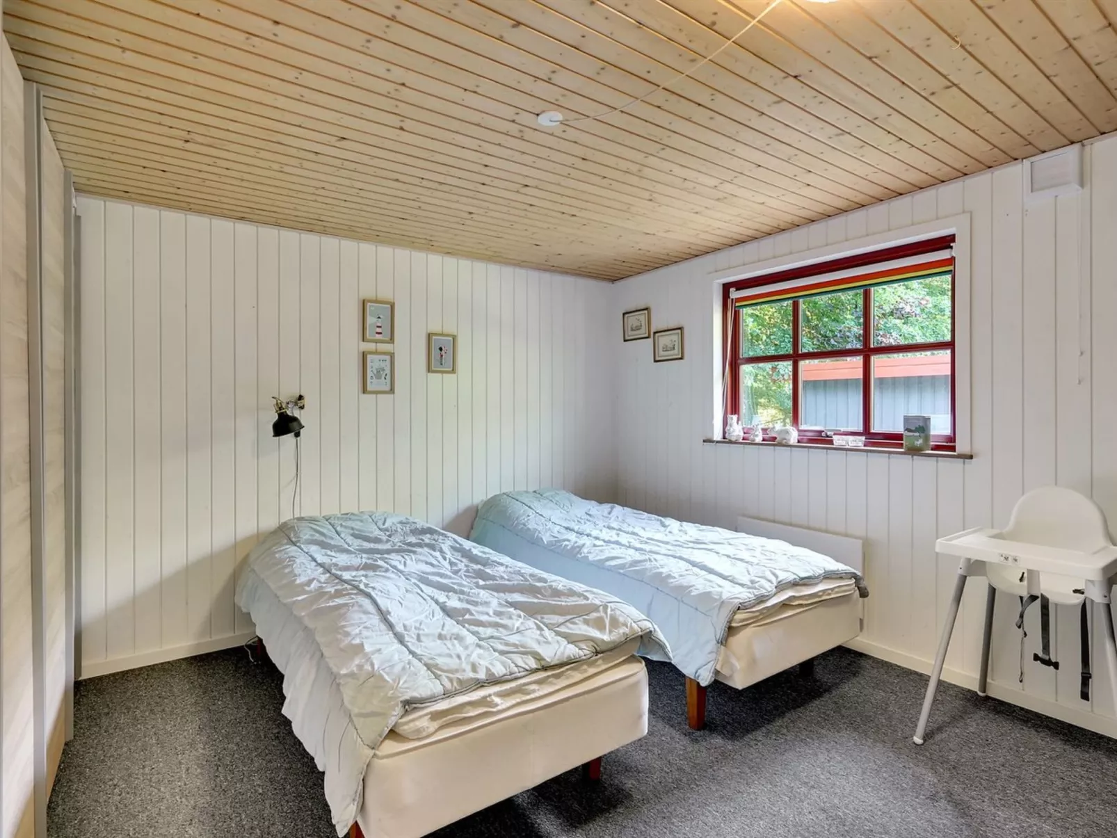 "Gisele" - 30km from the sea-Inside