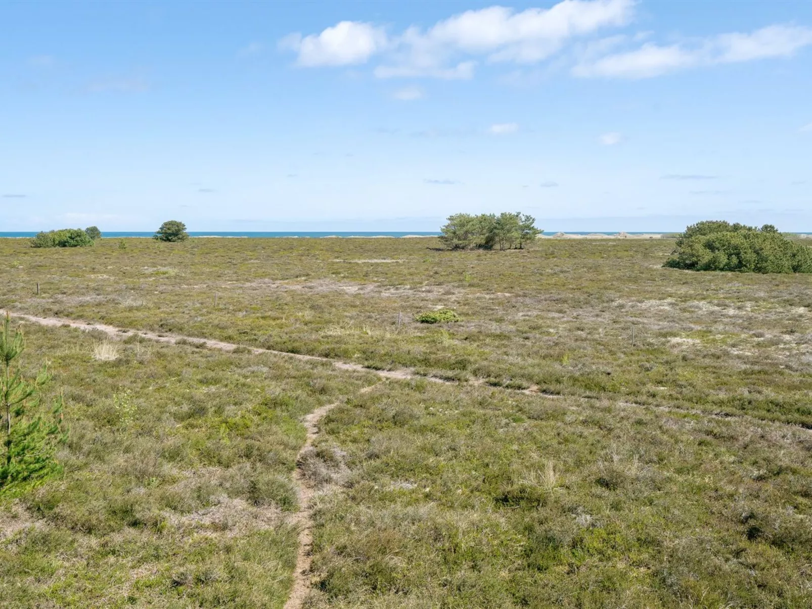 "Hrefna" - 350m from the sea-Outside