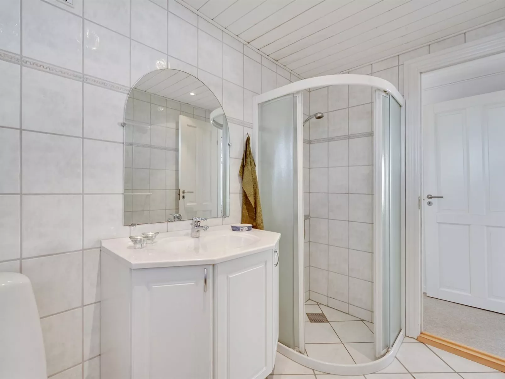 "Zora" - 100m from the sea-Drinnen
