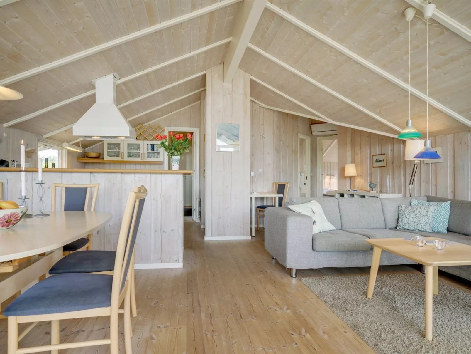 "Eddi" - 550m from the sea-Inside