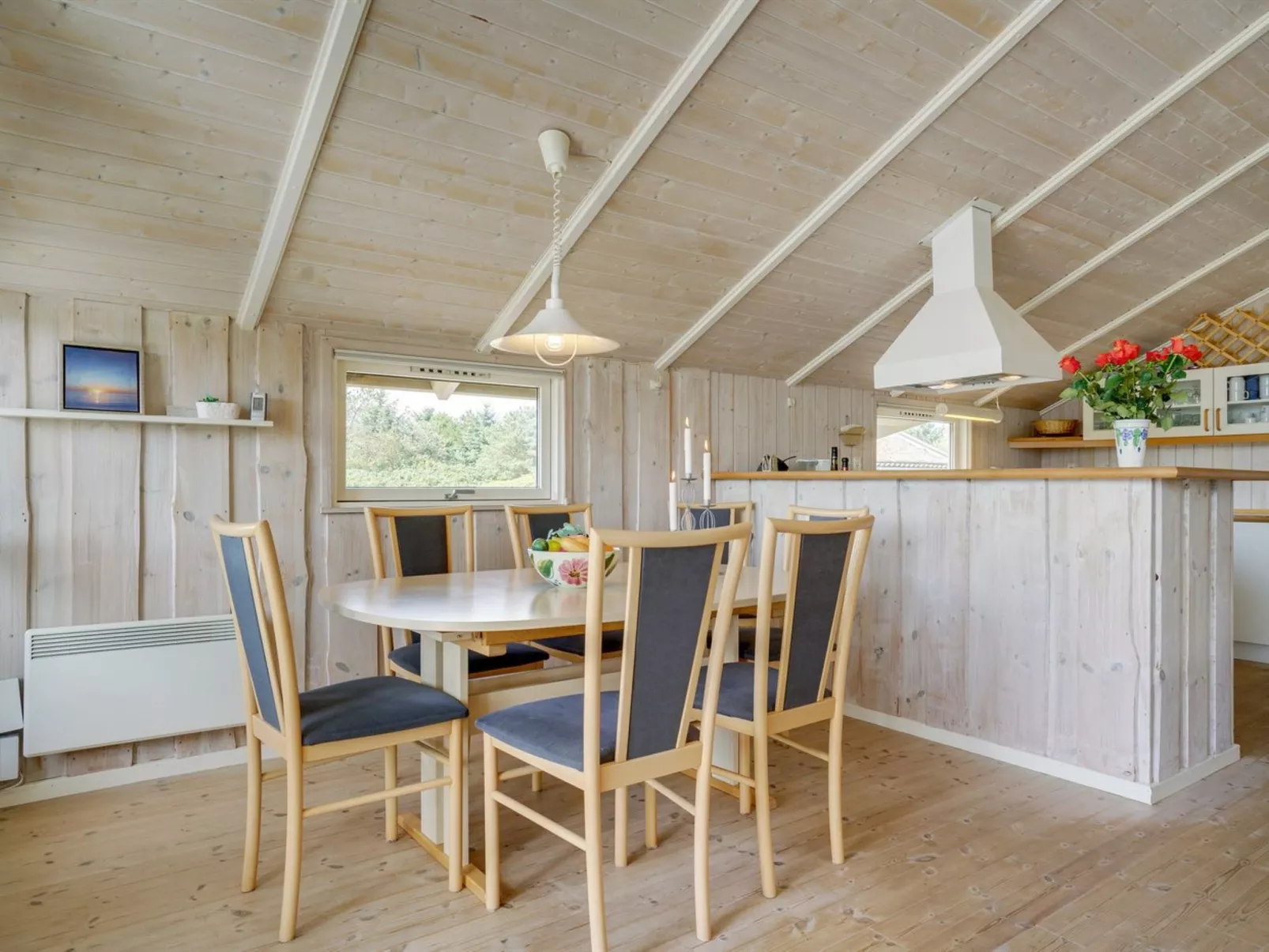 "Eddi" - 550m from the sea-Inside