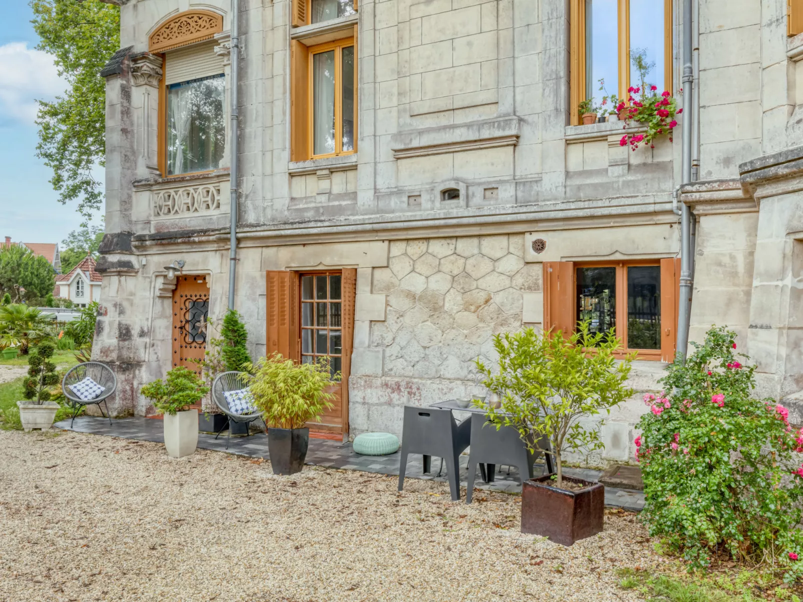 Villa Giroflé-Outside