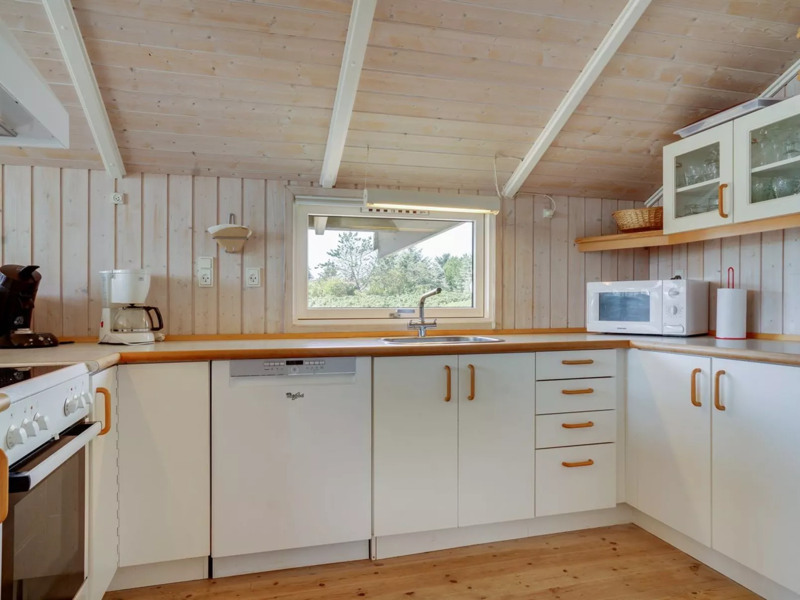"Eddi" - 550m from the sea-Inside