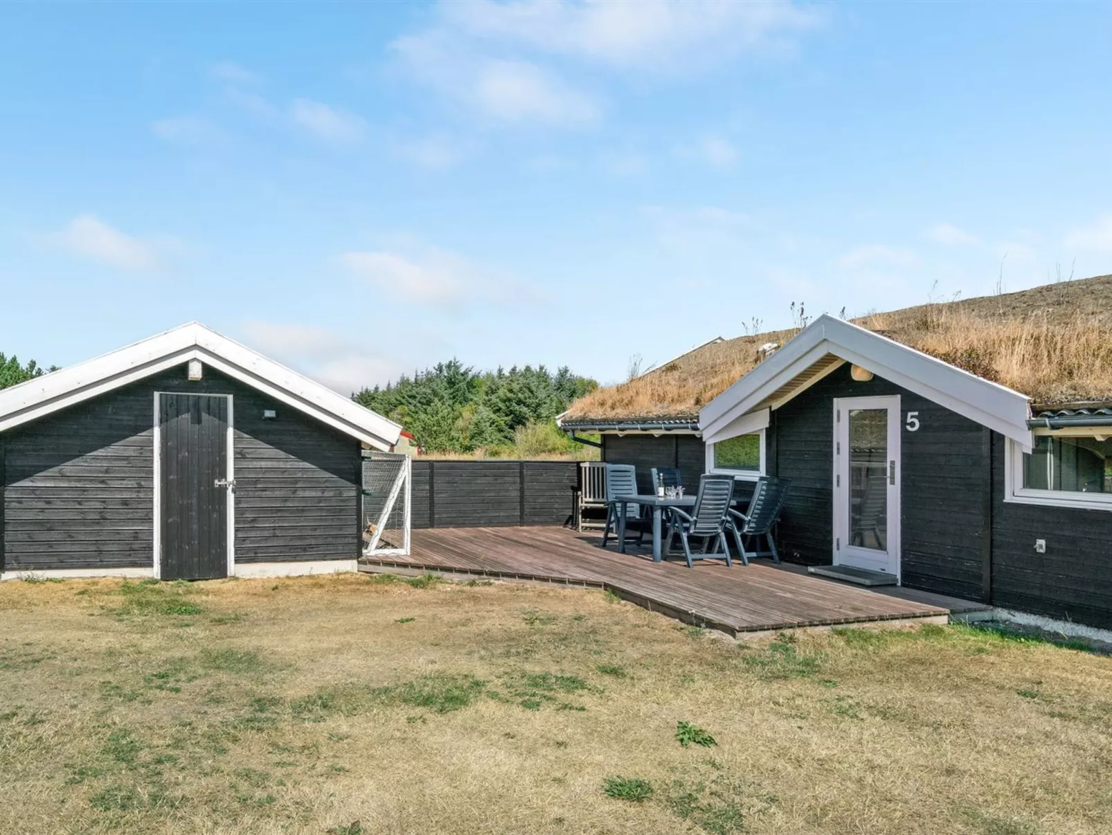 "Eddi" - 550m from the sea-Outside