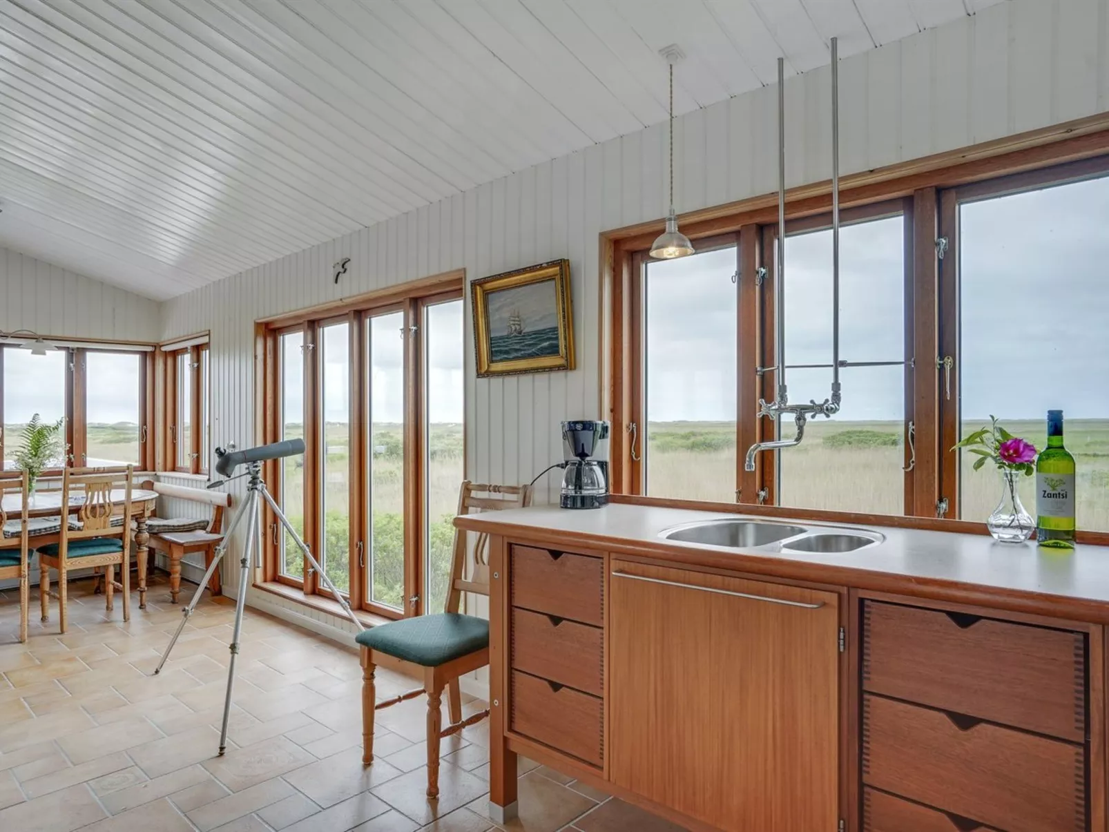 "Sybilla" - 700m from the sea-Inside