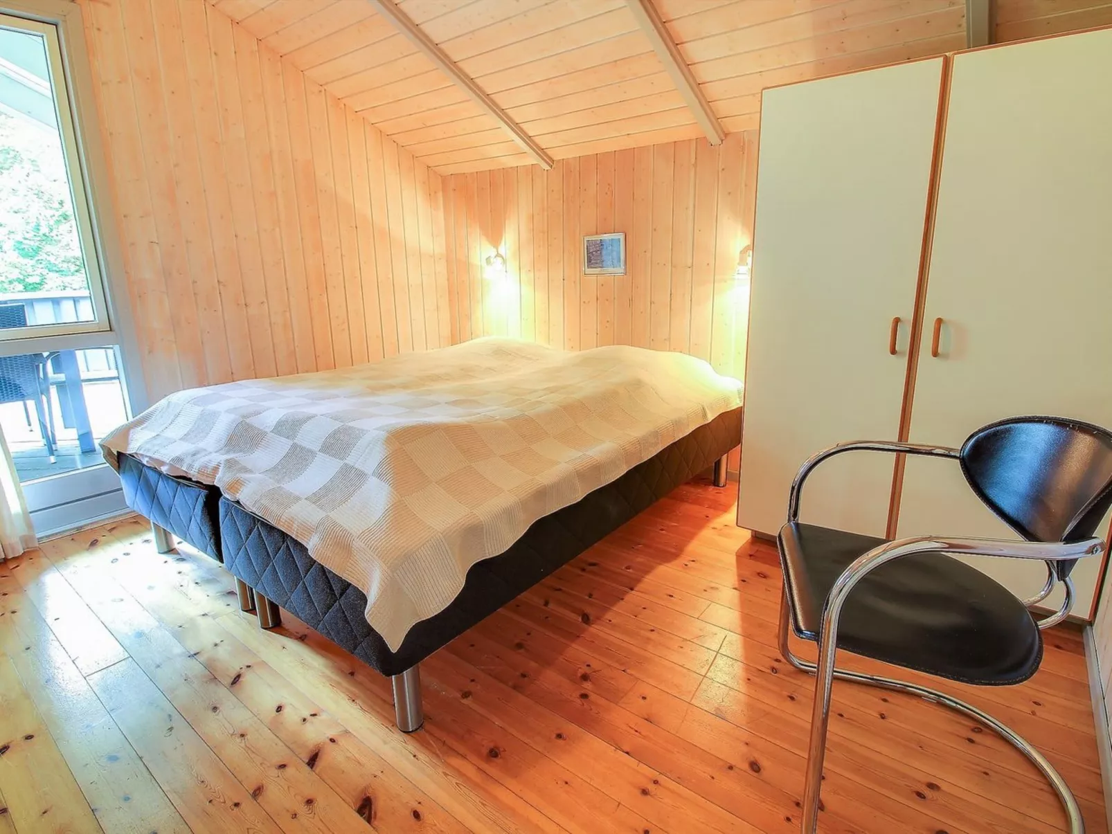 "Frederikke" - 28km from the sea-Inside