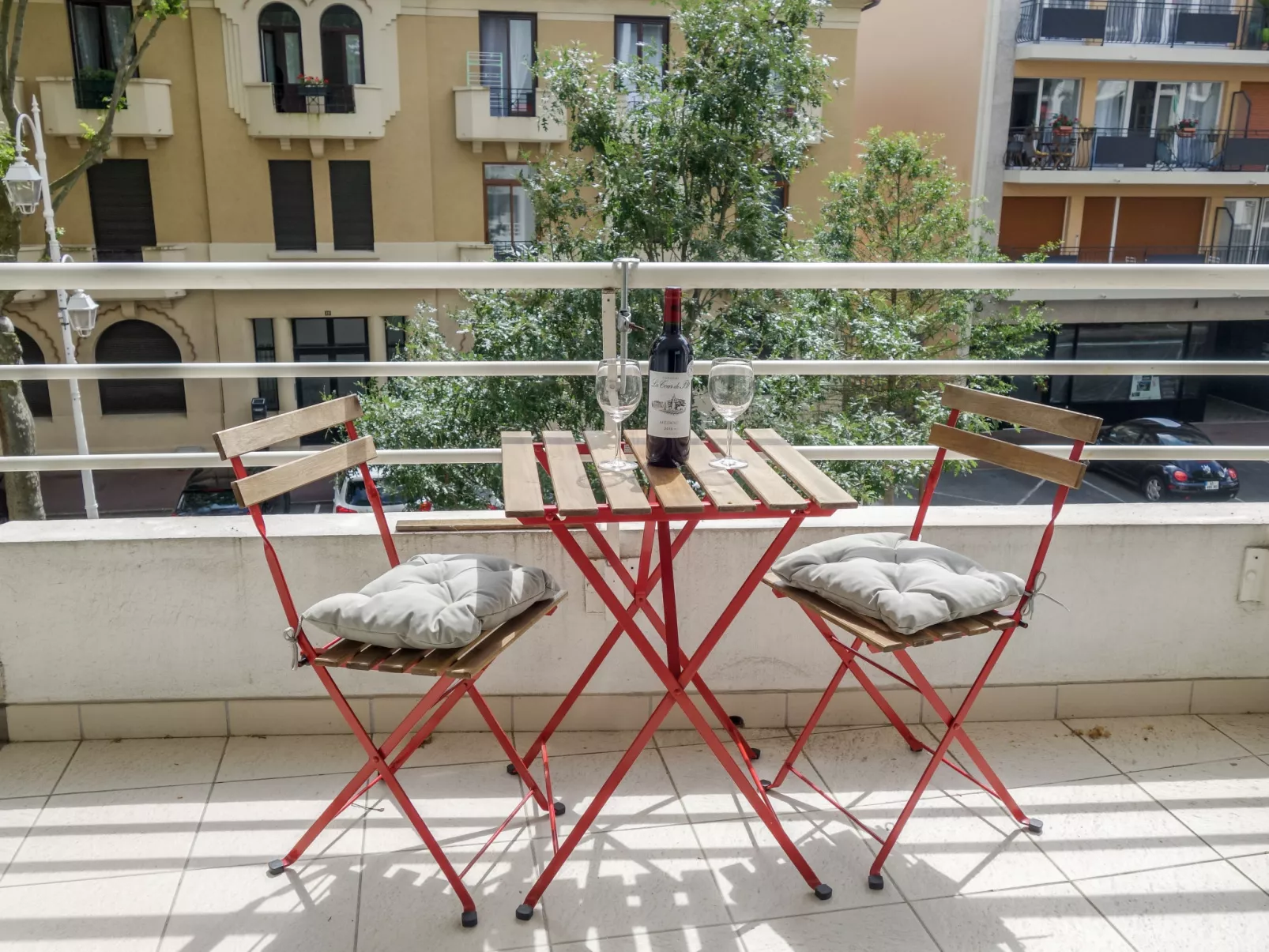 Le Palma-Outside