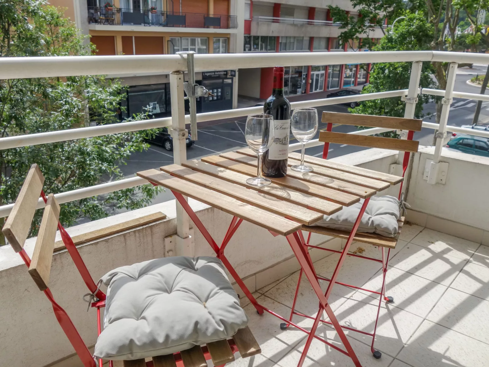 Le Palma-Outside