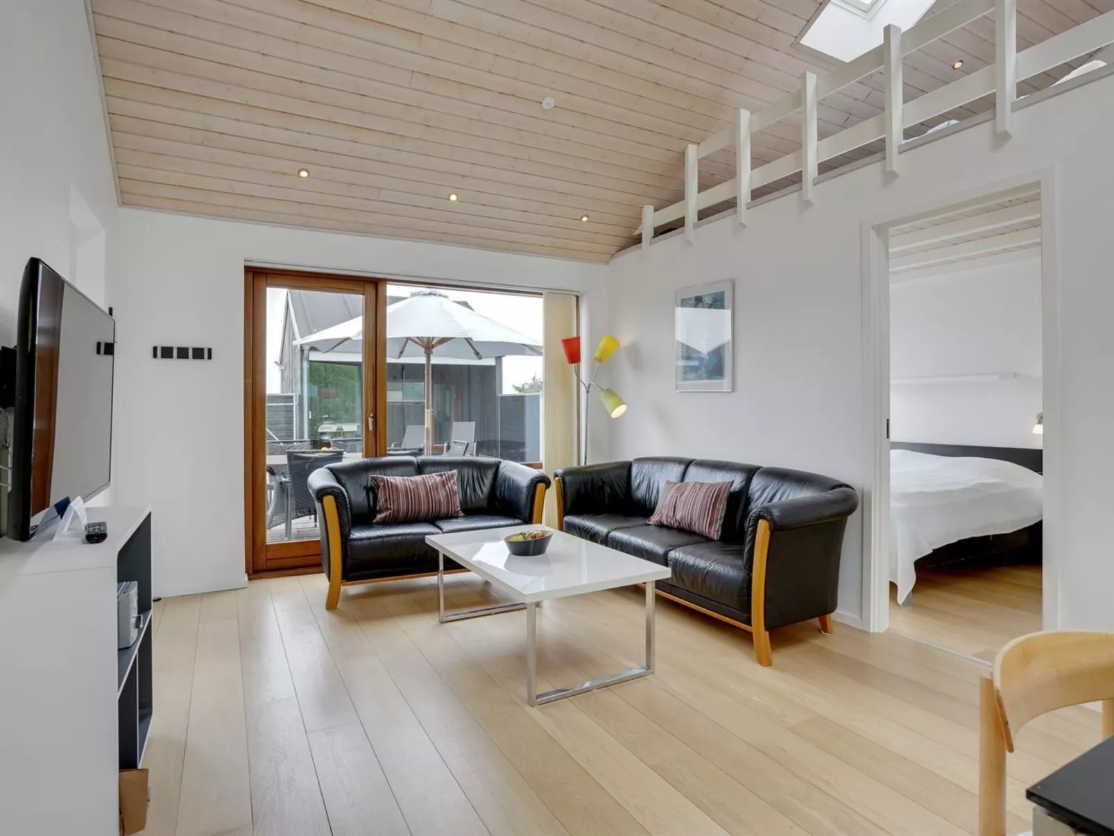 "Elara" - 200m from the sea-Inside