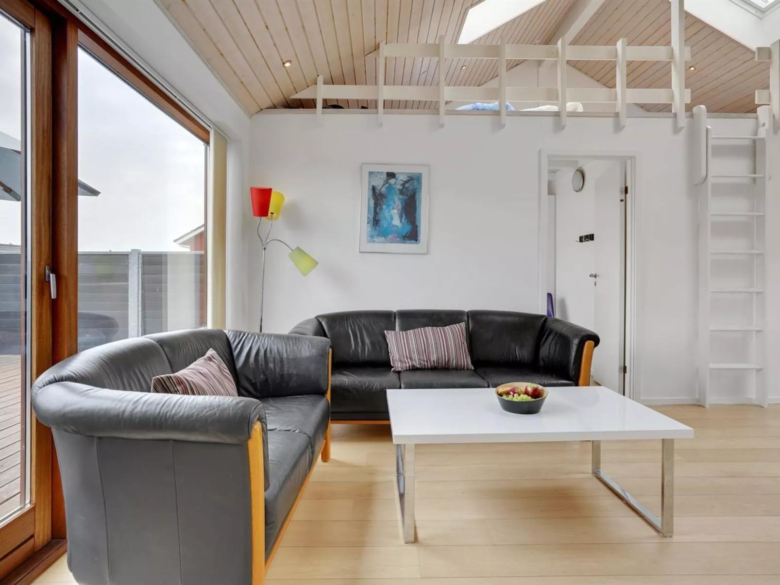 "Elara" - 200m from the sea-Outside