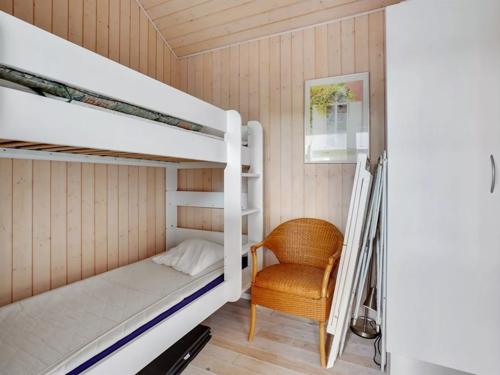 "Elara" - 200m from the sea-Inside