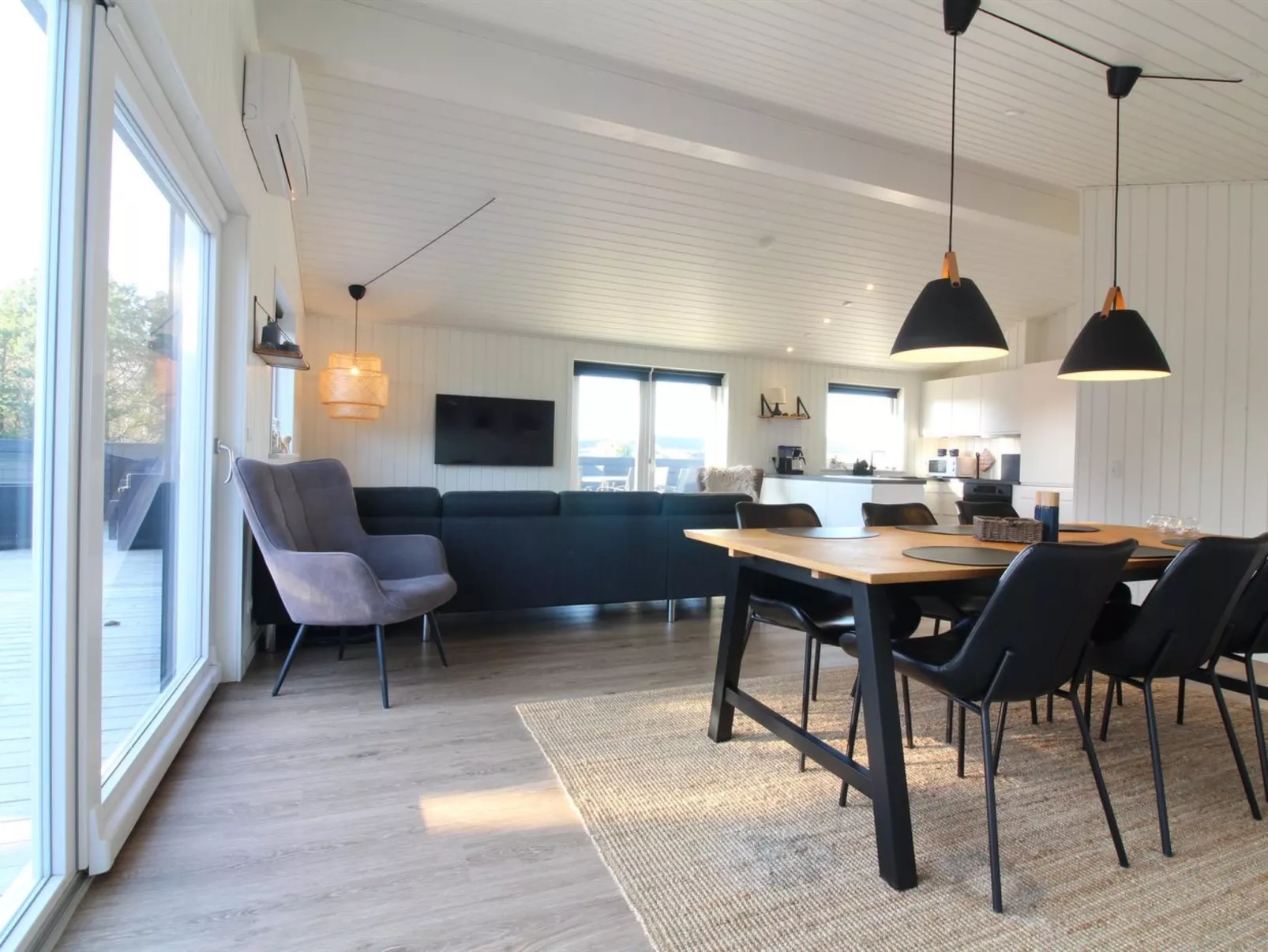 "Kamp" - 700m from the sea-Draußen