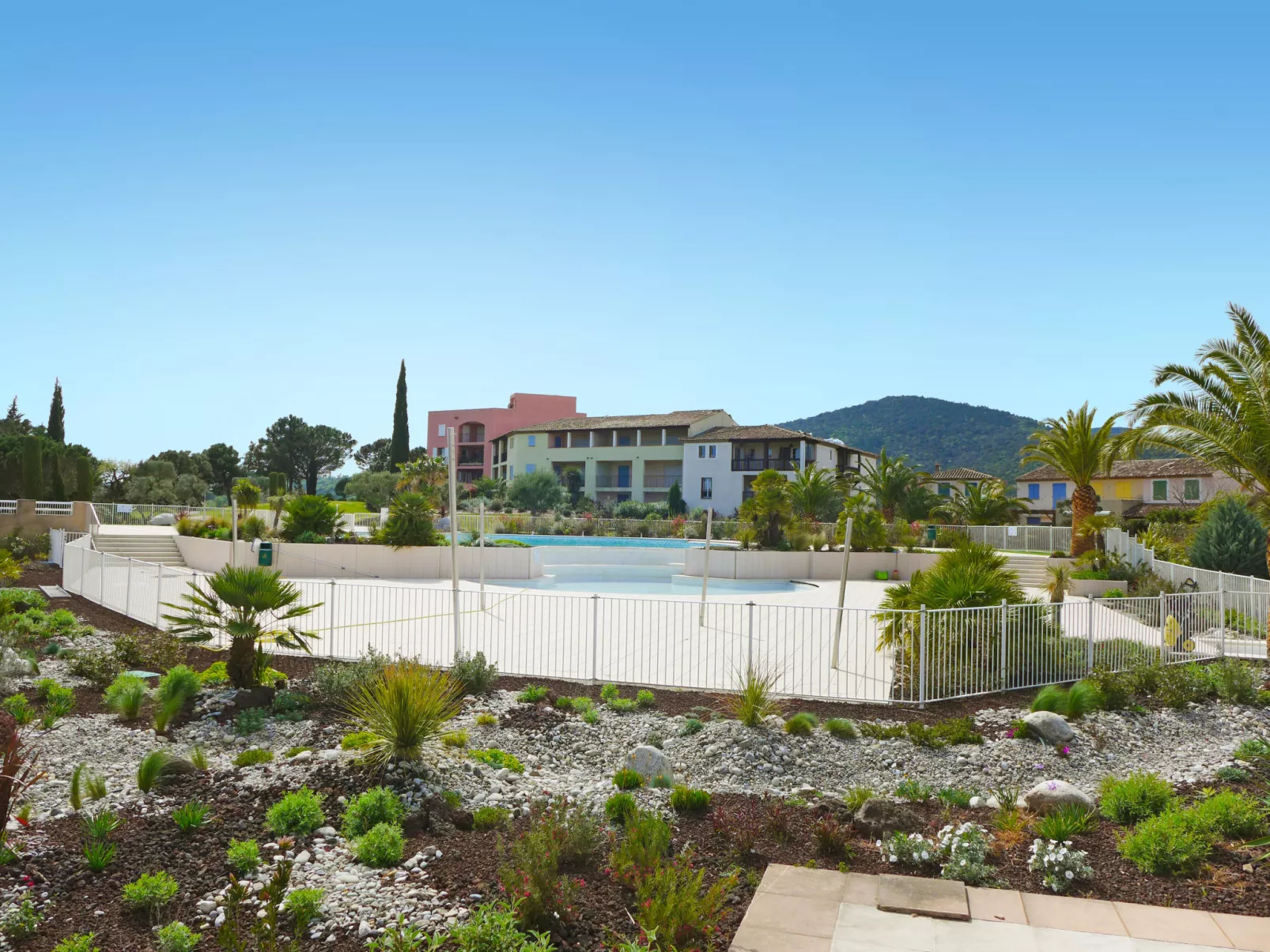 Le Golf de Roquebrune-Outside