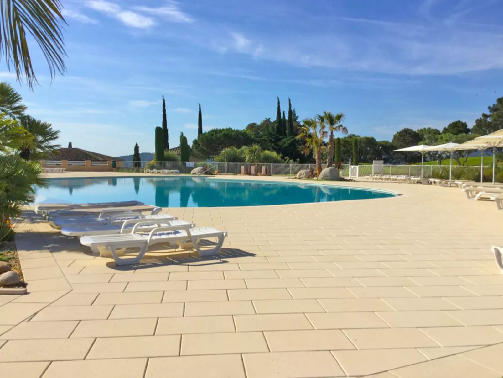 Le Golf de Roquebrune-Outside