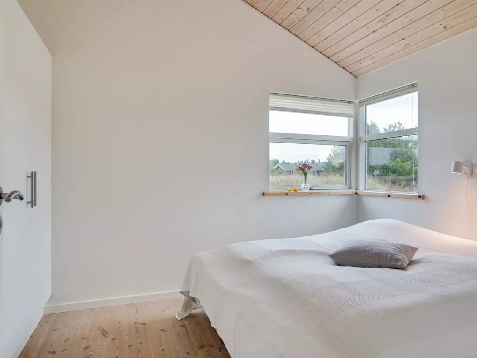 "Sulki" - 3.5km from the sea-Inside