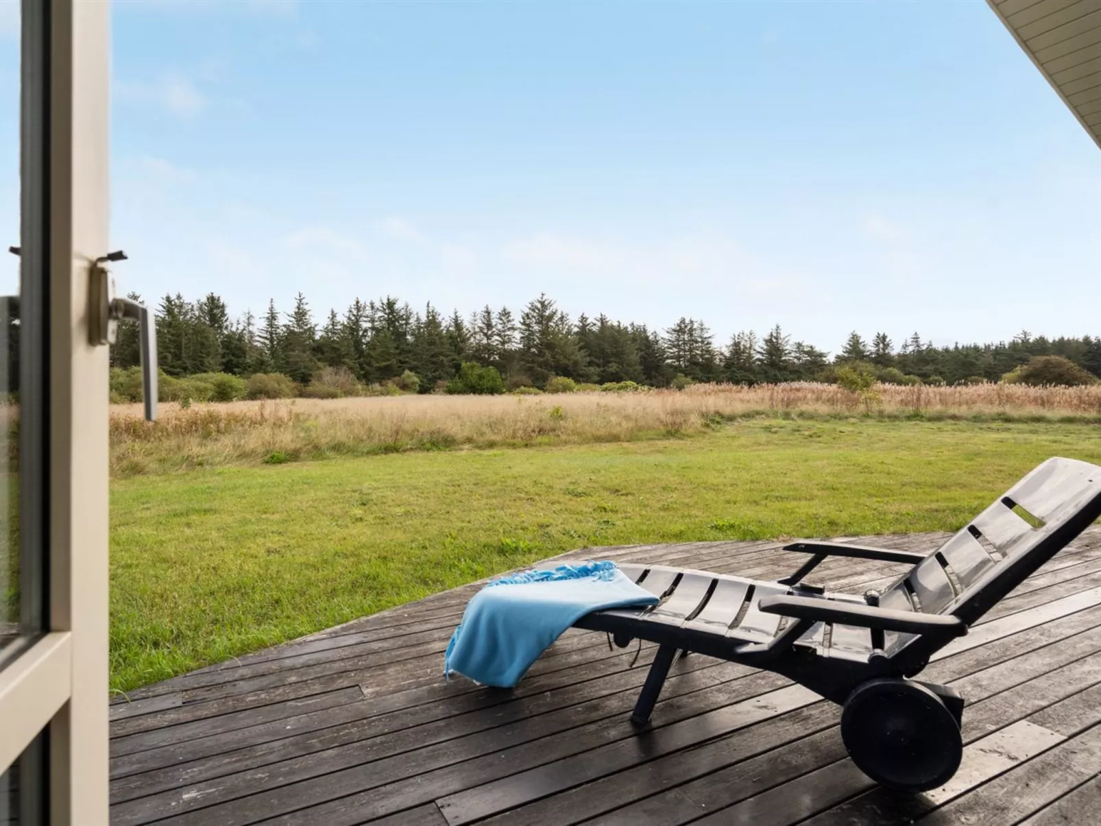 "Sulki" - 3.5km from the sea-Outside